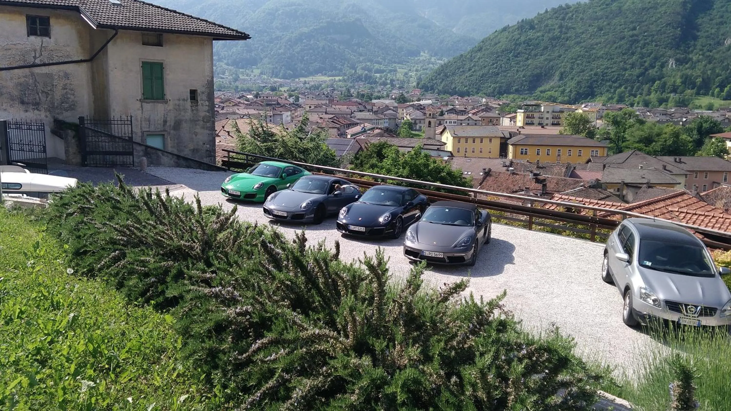 Parking in La Villa degli Orti