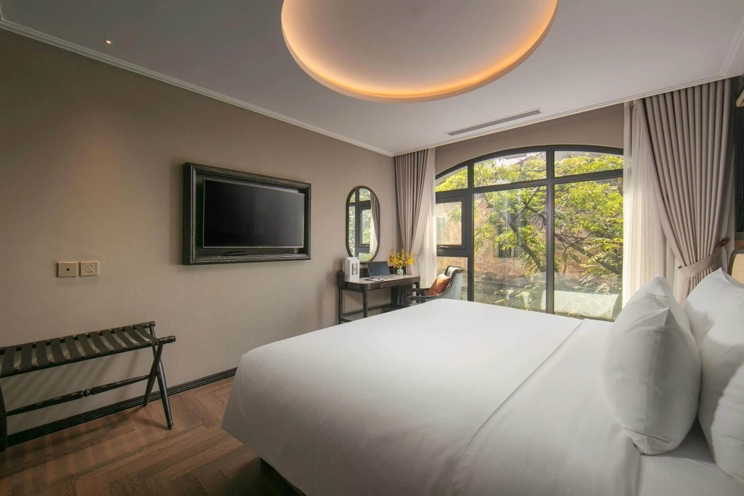 View (from property/room), Bed in Proverb Hotel Hanoi