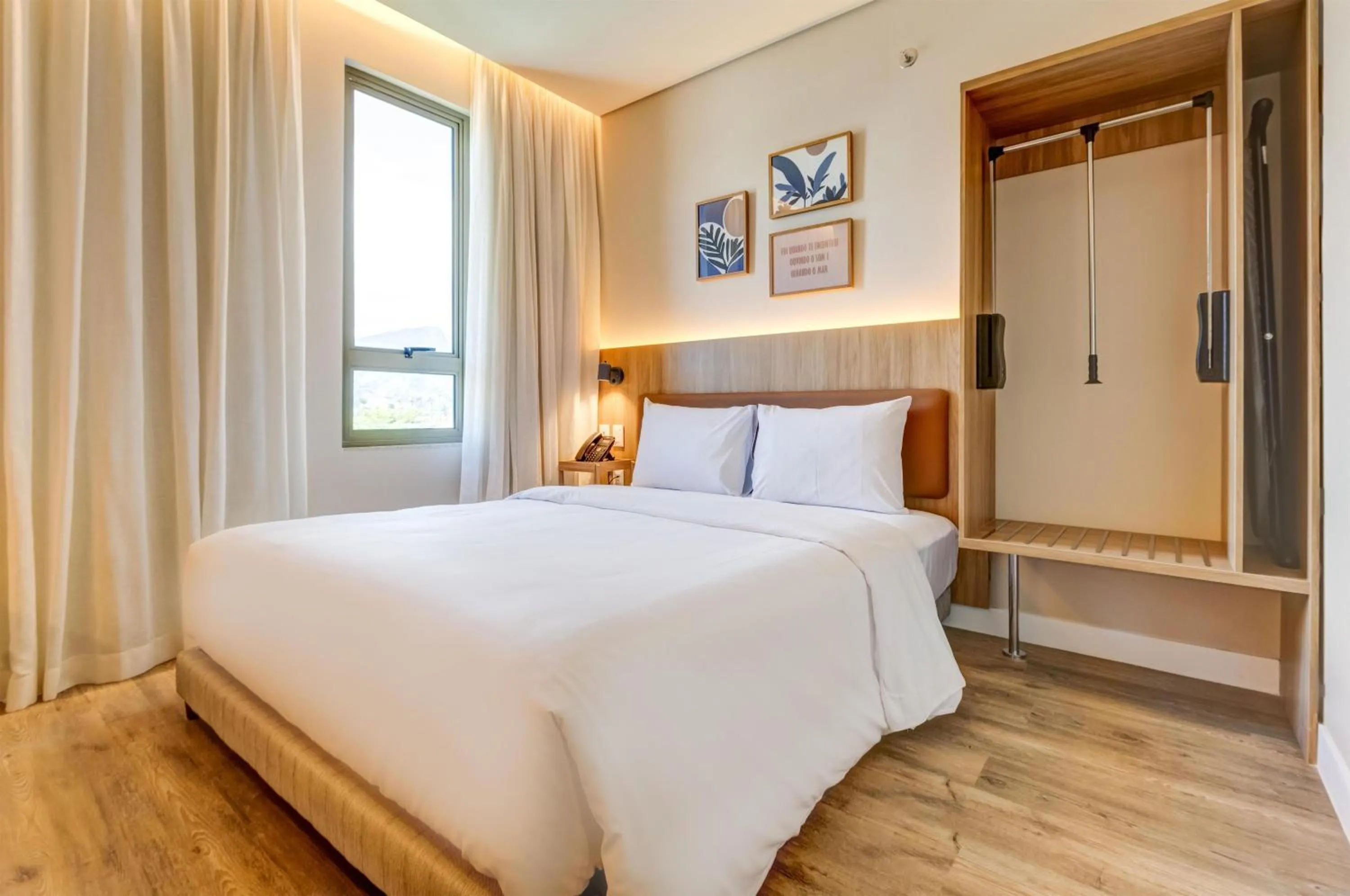 Bed in Hampton By Hilton Caraguatatuba Serramar