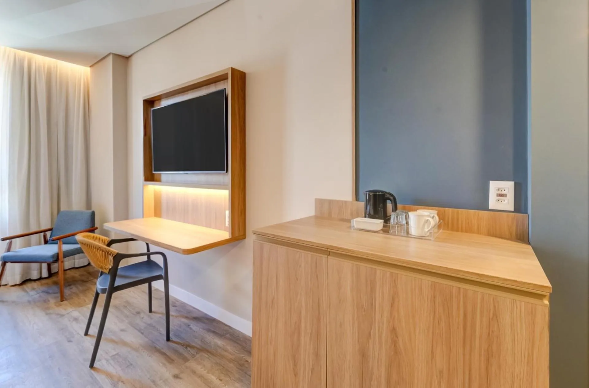 Coffee/tea facilities in Hampton By Hilton Caraguatatuba Serramar