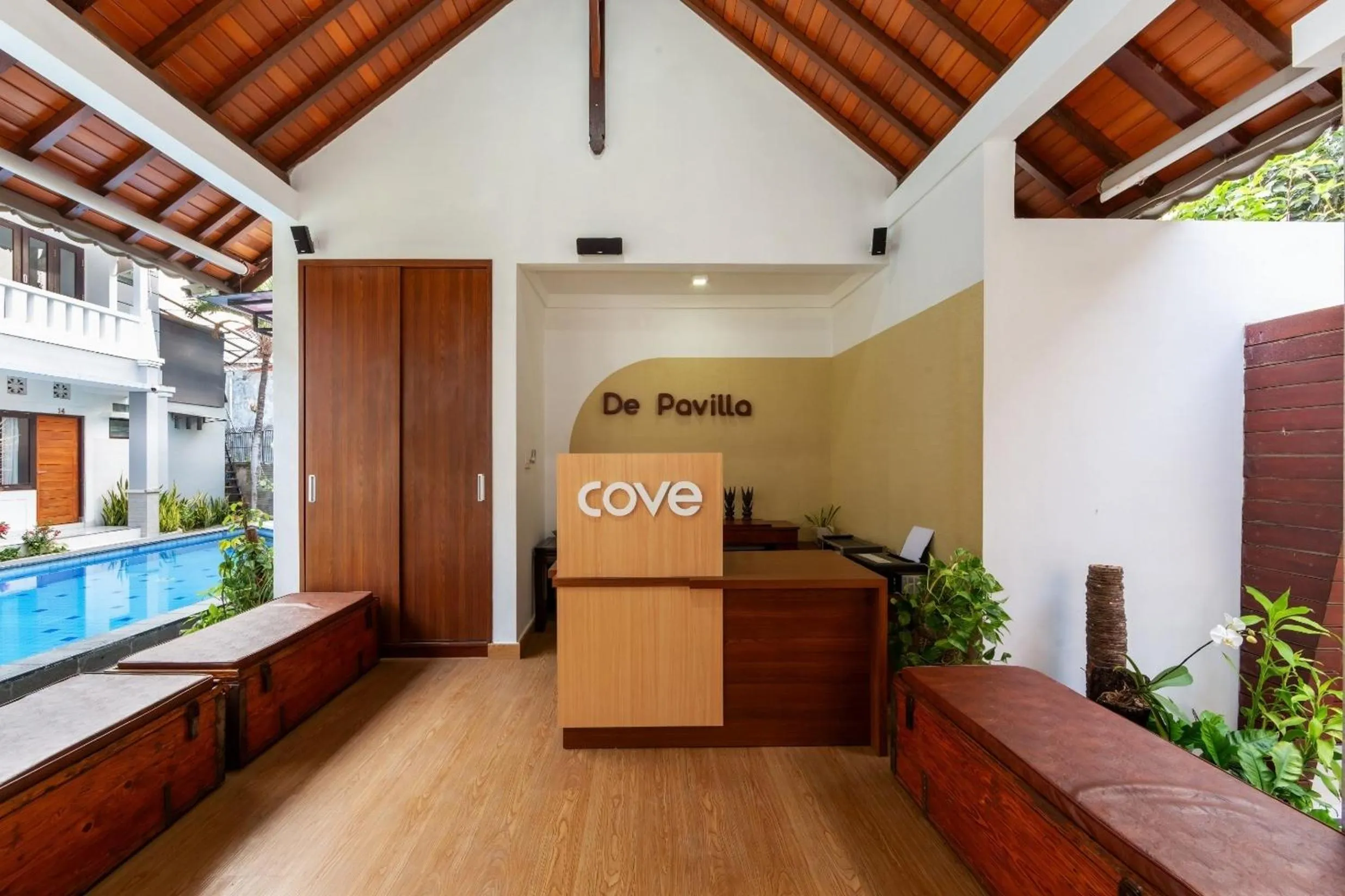 Lobby or reception in Cove De Pavilla
