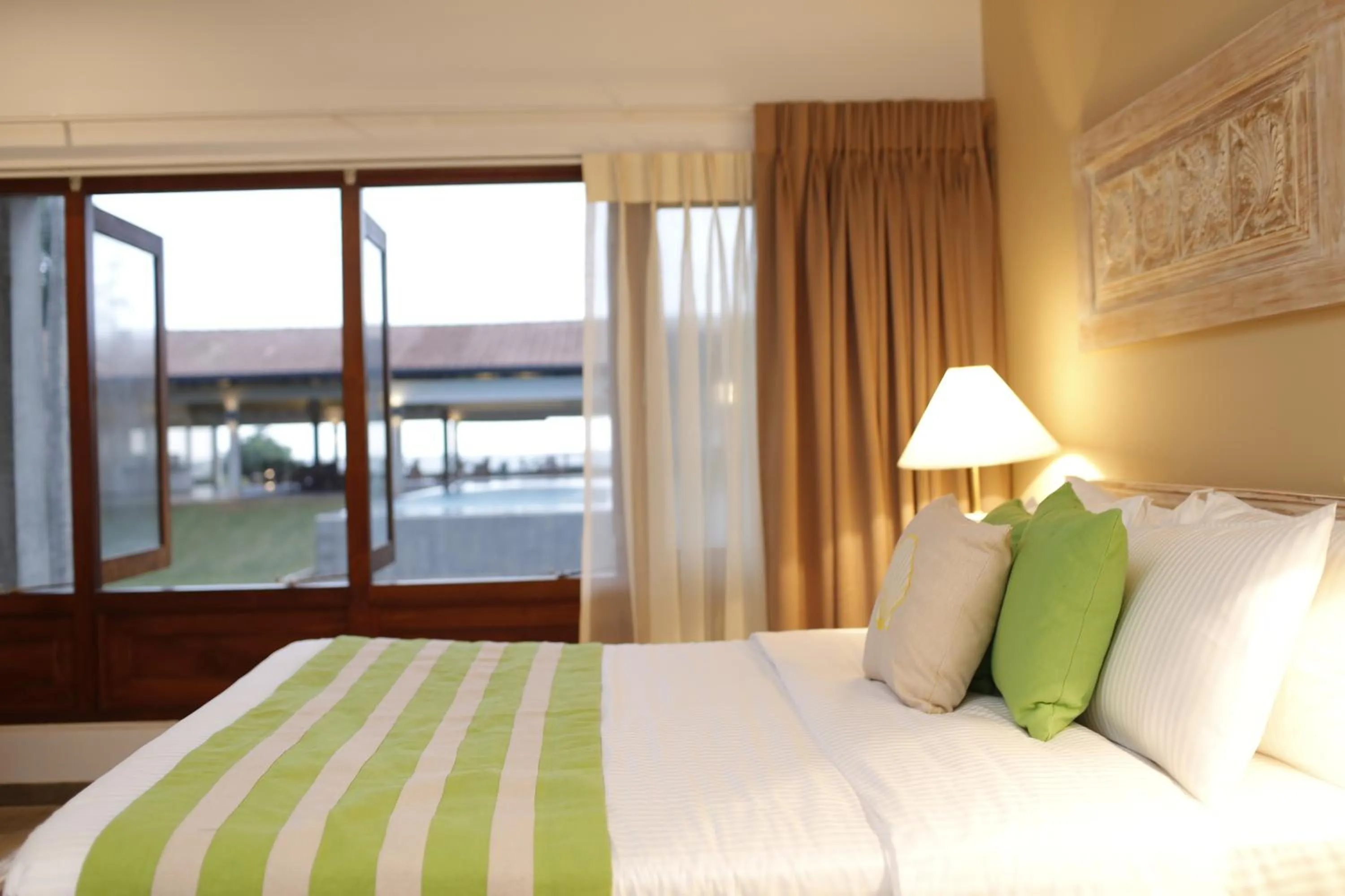 Day, Bed in The Beach Boutique