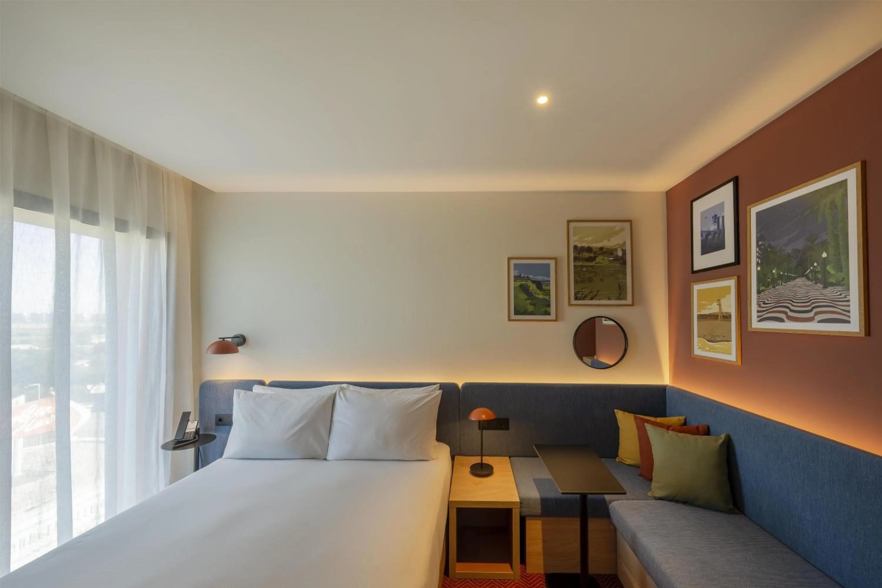 Bed in Hampton By Hilton Alicante Airport