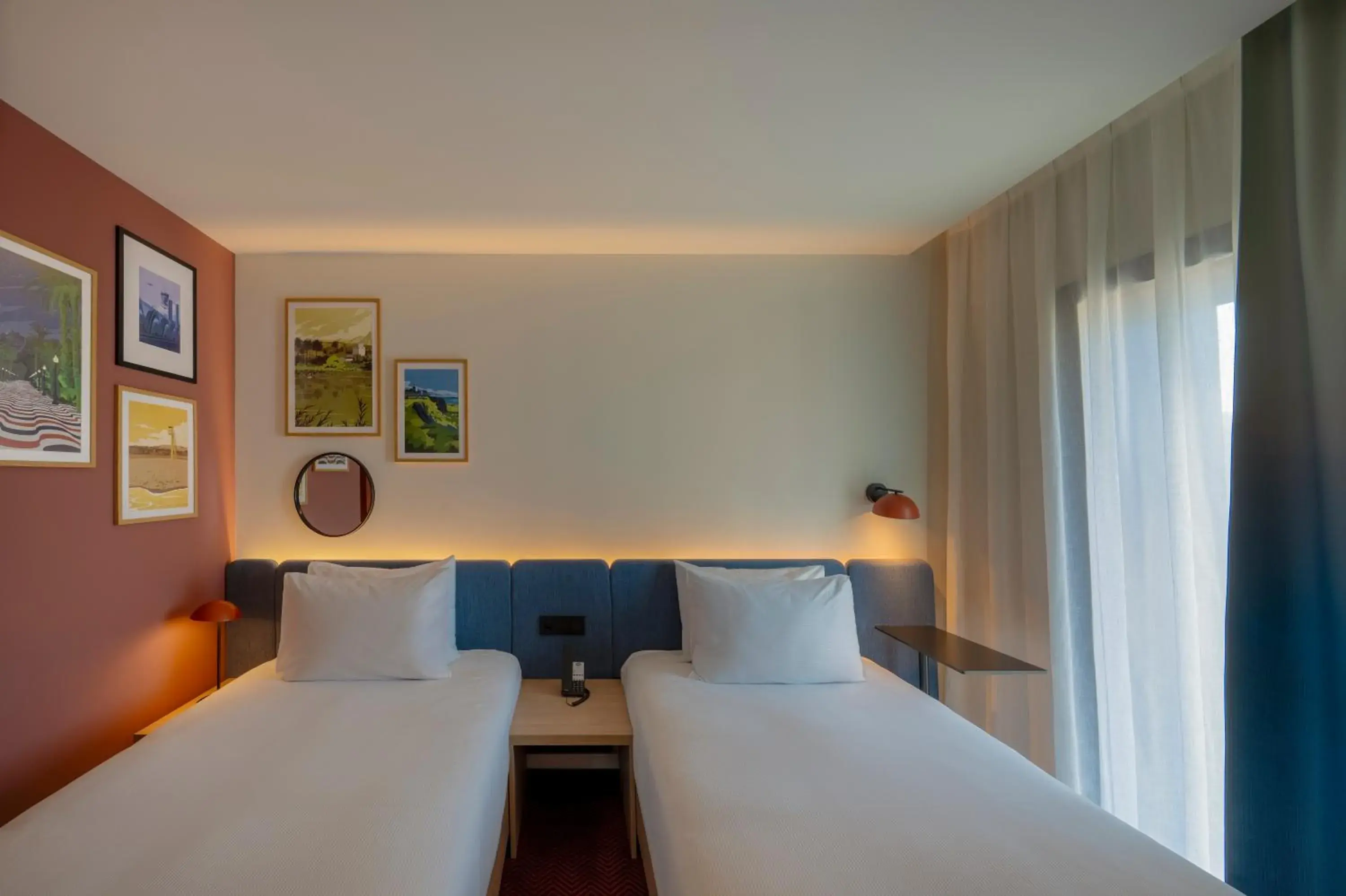 Twin Room in Hampton By Hilton Alicante Airport Twin Room in Hampton By Hilton Alicante Airport
