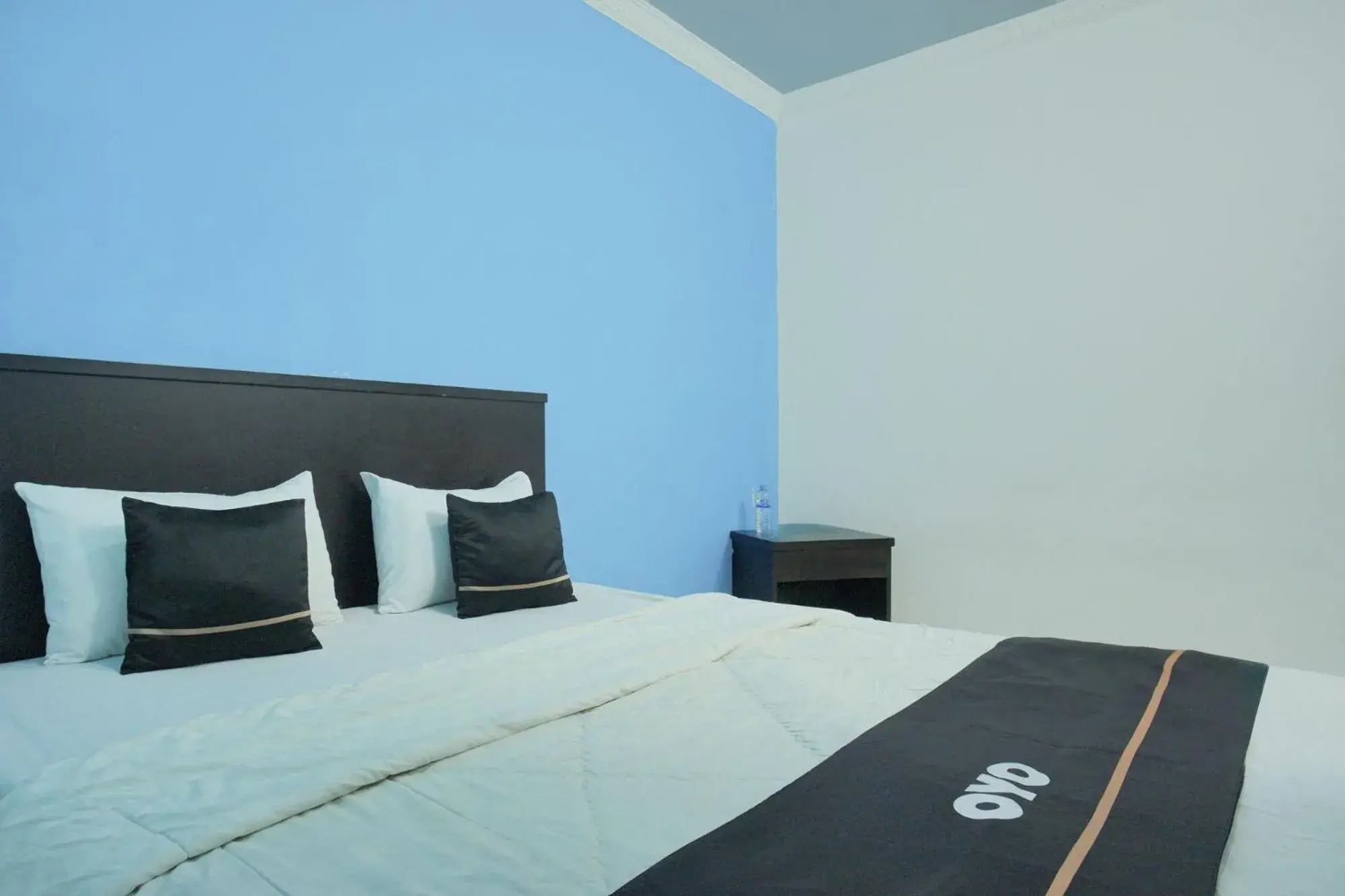 Deluxe Double Room in Hotel O Palembang near Palembang Indah Mall formerly Hotel Relasi Deluxe Double Room in Hotel O Palembang near Palembang Indah Mall formerly Hotel Relasi