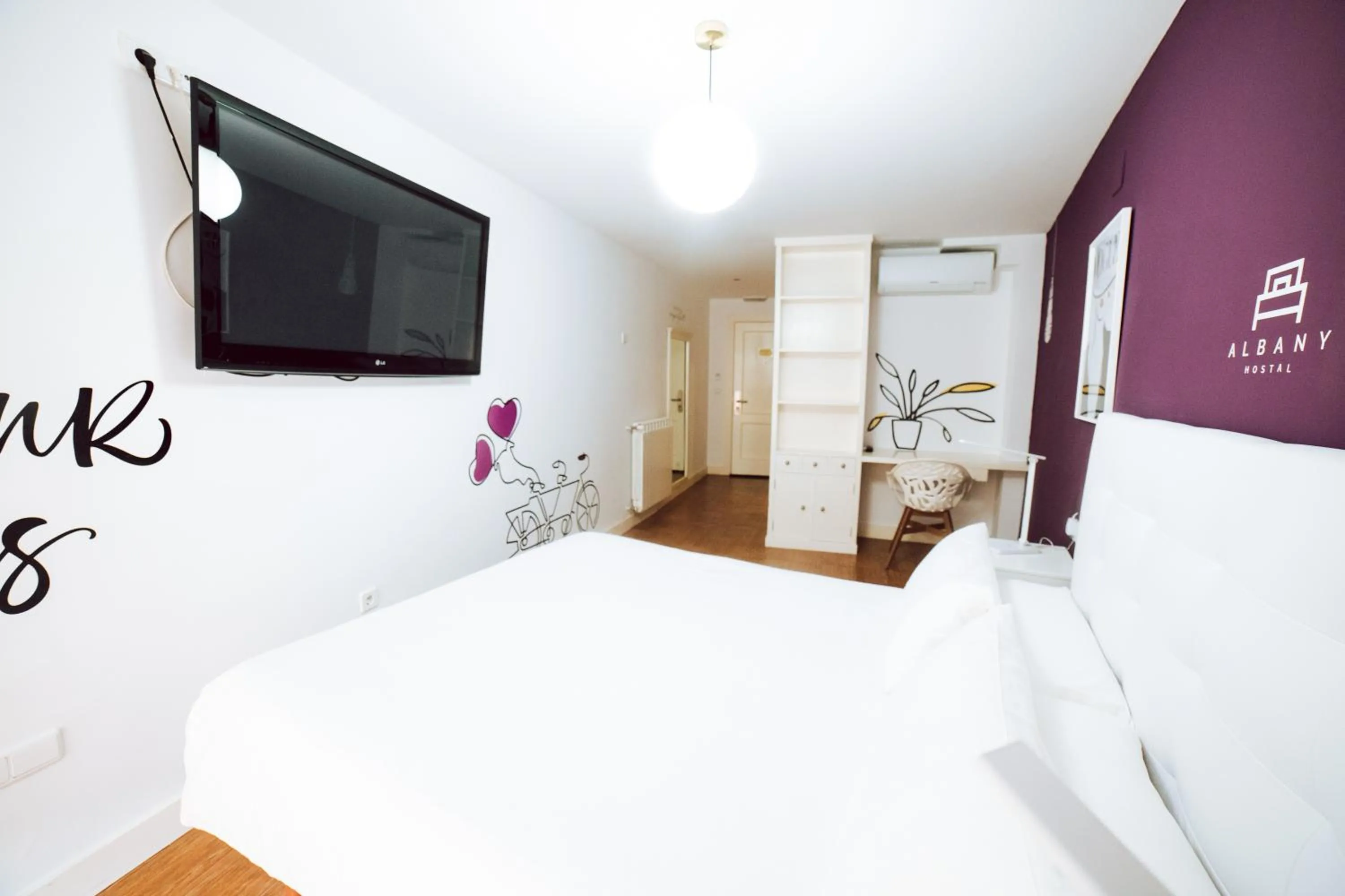 Bed in Hostal Pozo