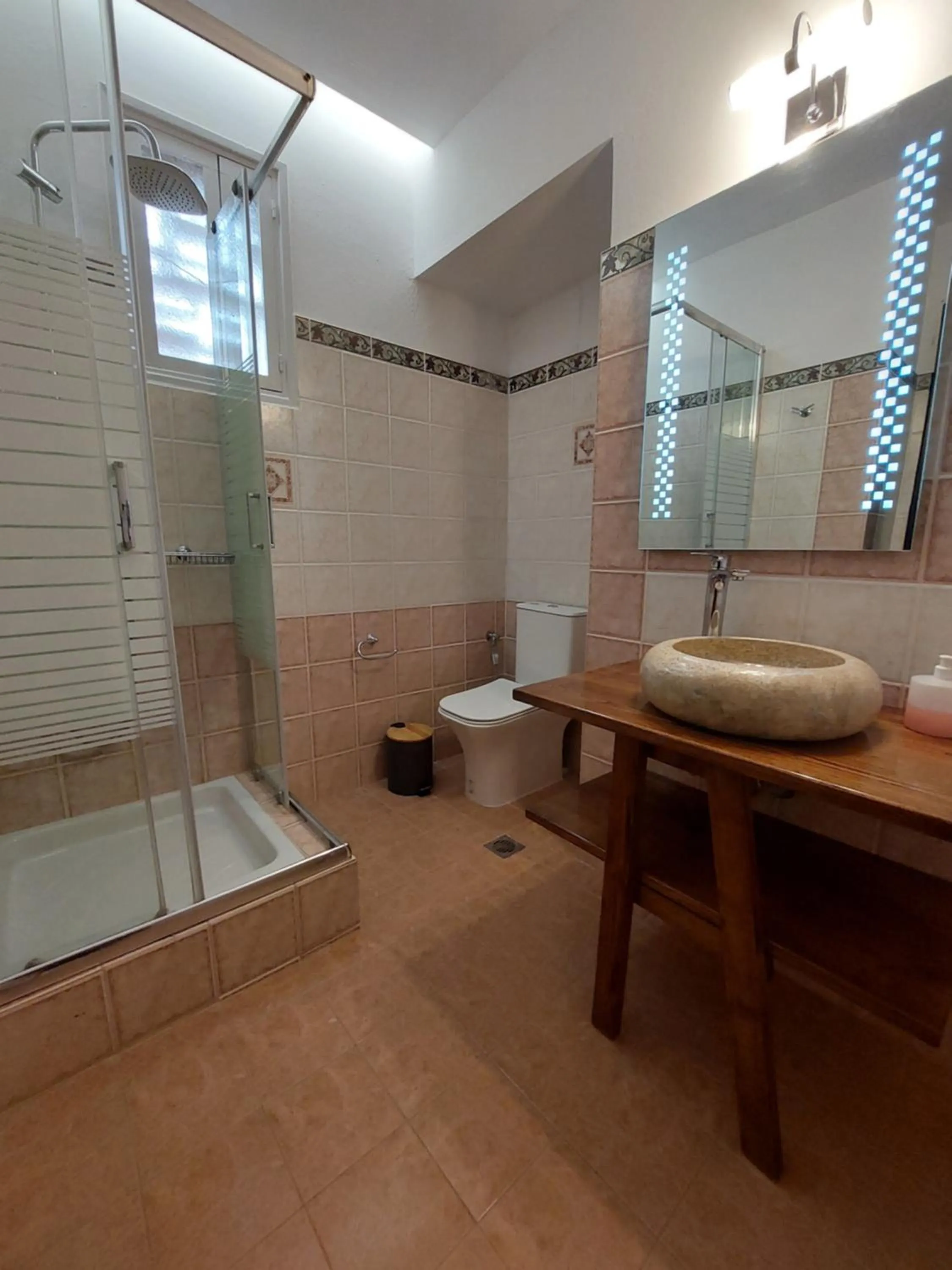 Bathroom in Hotel Akti