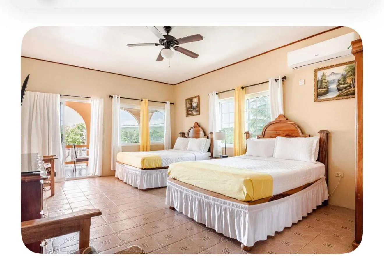 Bed in Brytan Villa