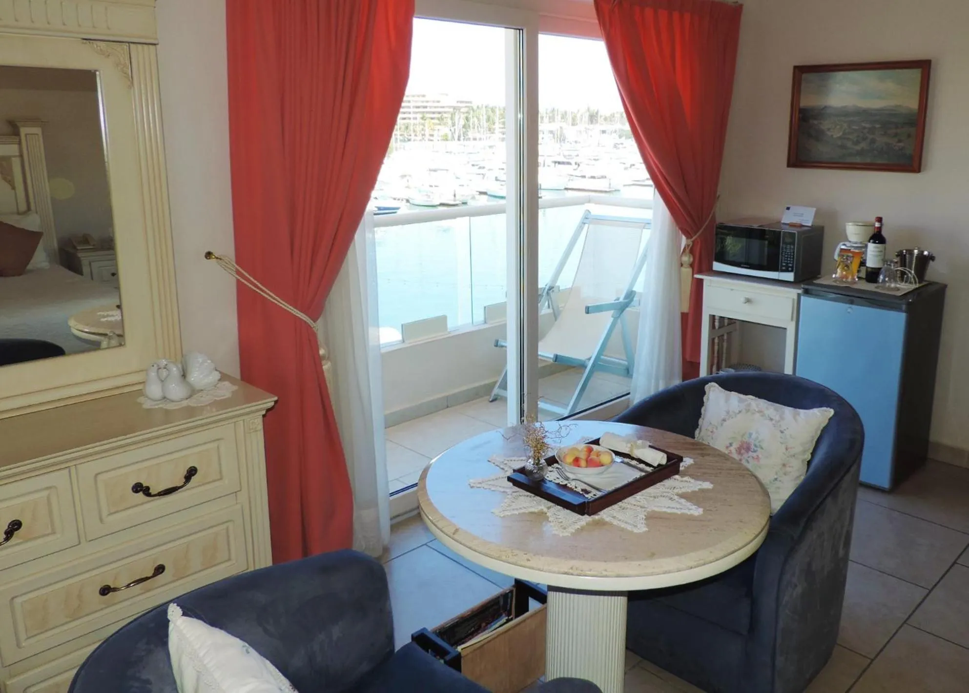 Living room in Marina Banderas Suites Hotel Boutique