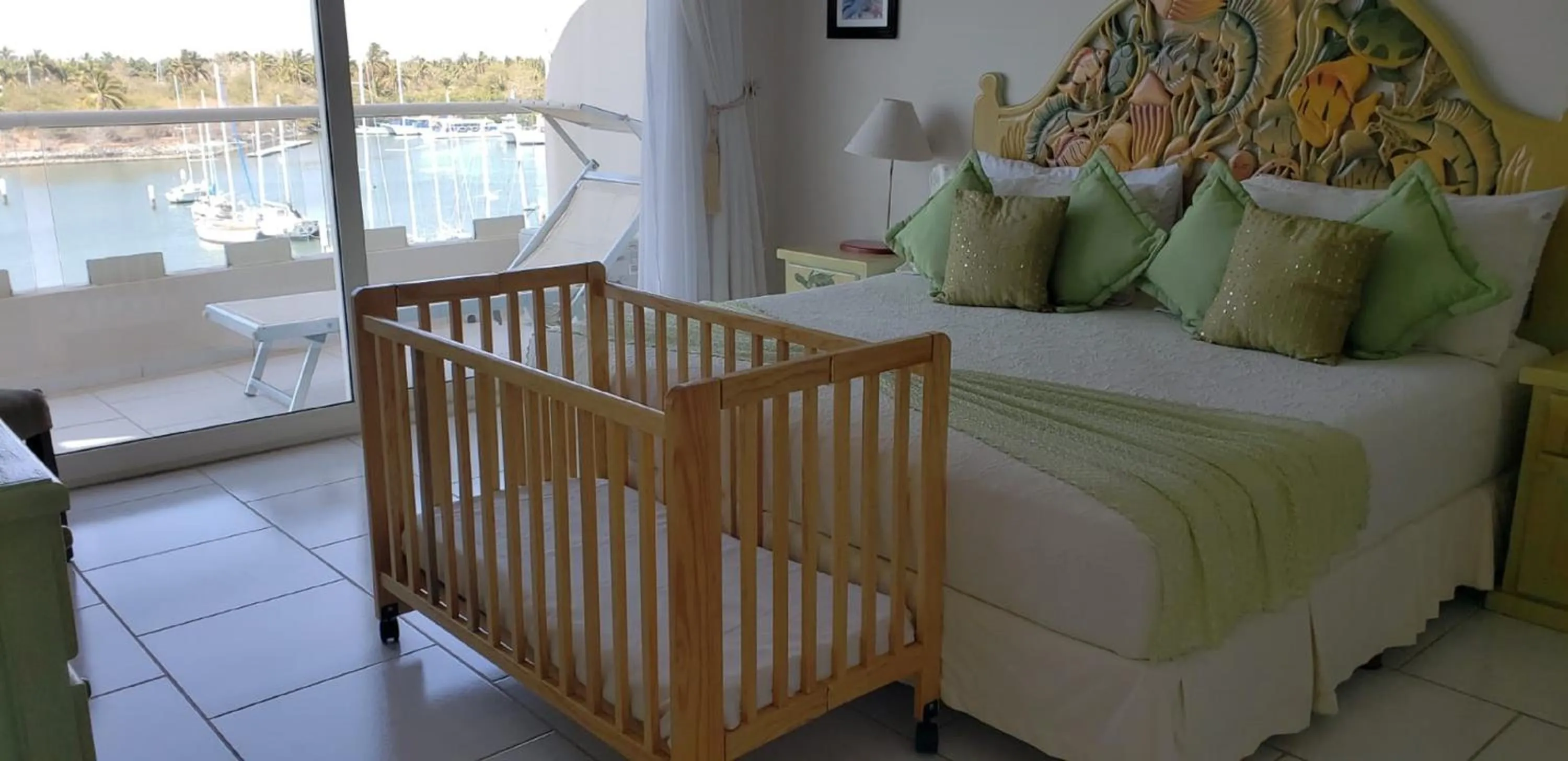 Bed in Marina Banderas Suites Hotel Boutique