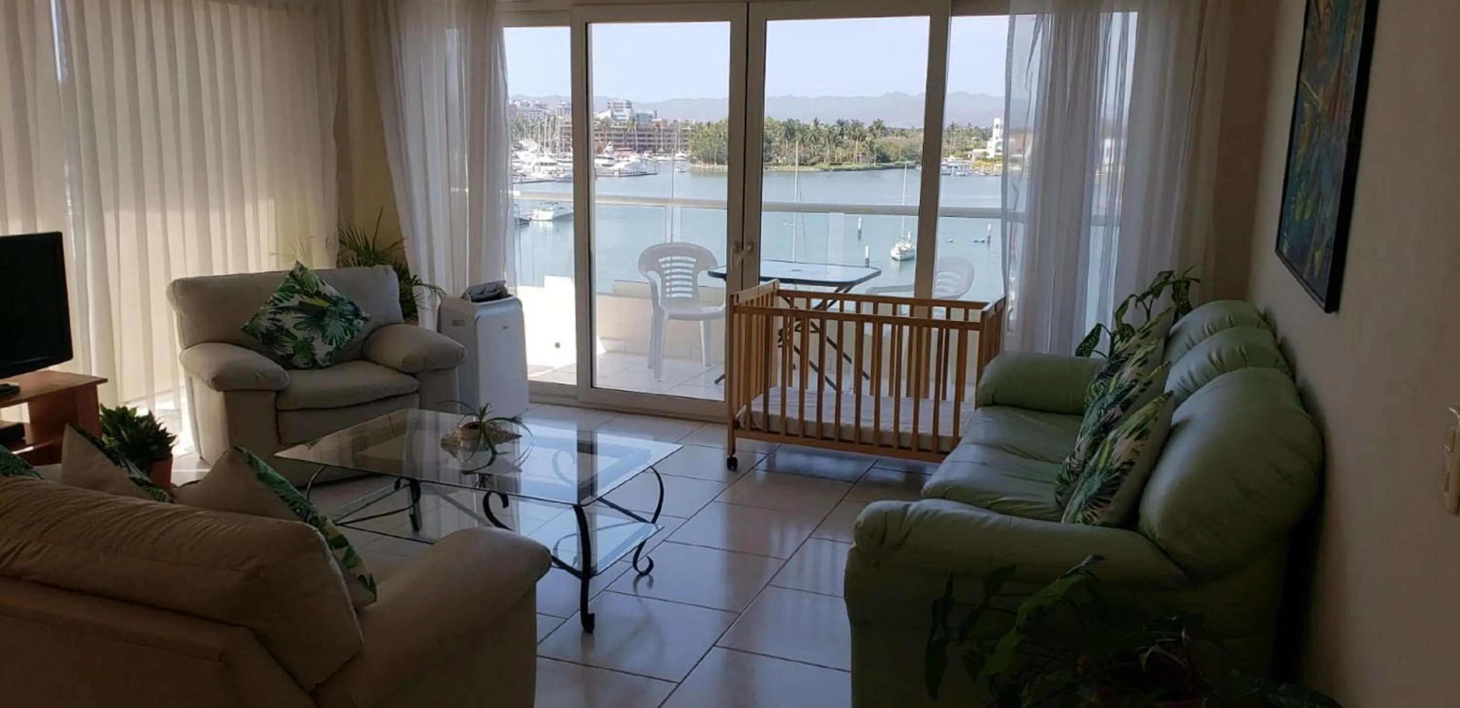 Seating area in Marina Banderas Suites Hotel Boutique