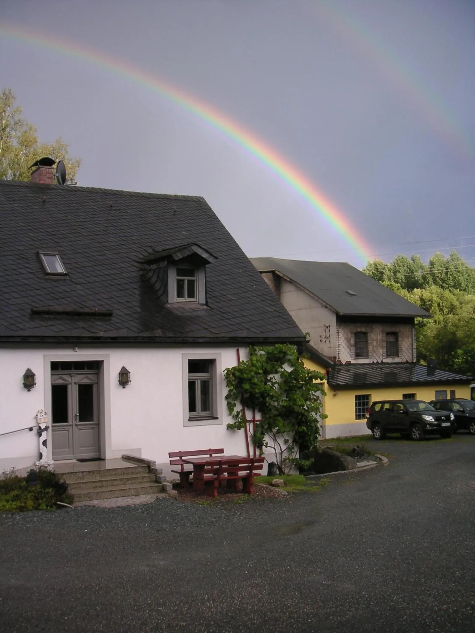 Facade/entrance in Hammerschloss Unterklingensporn