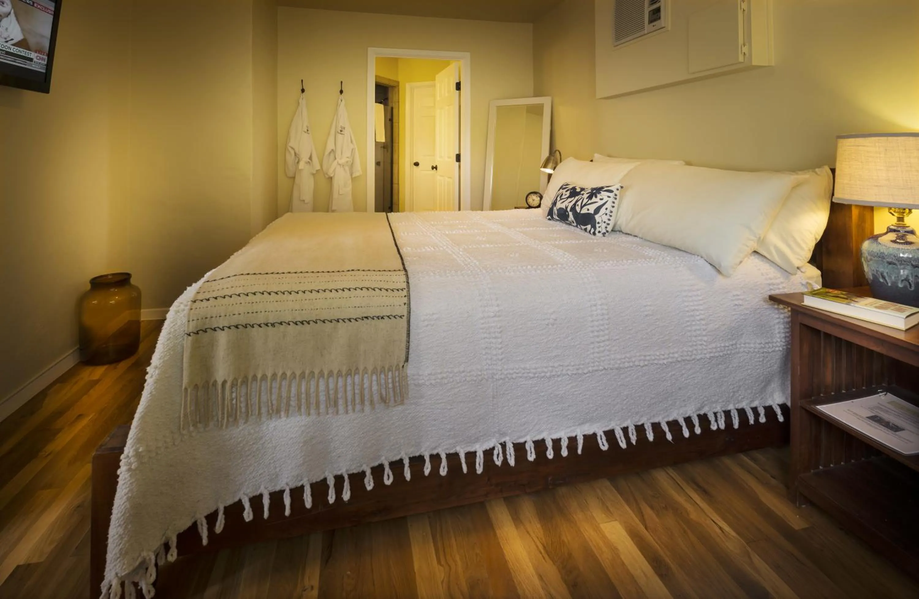 Bed in Sierra Grande, a Ted Turner Retreat