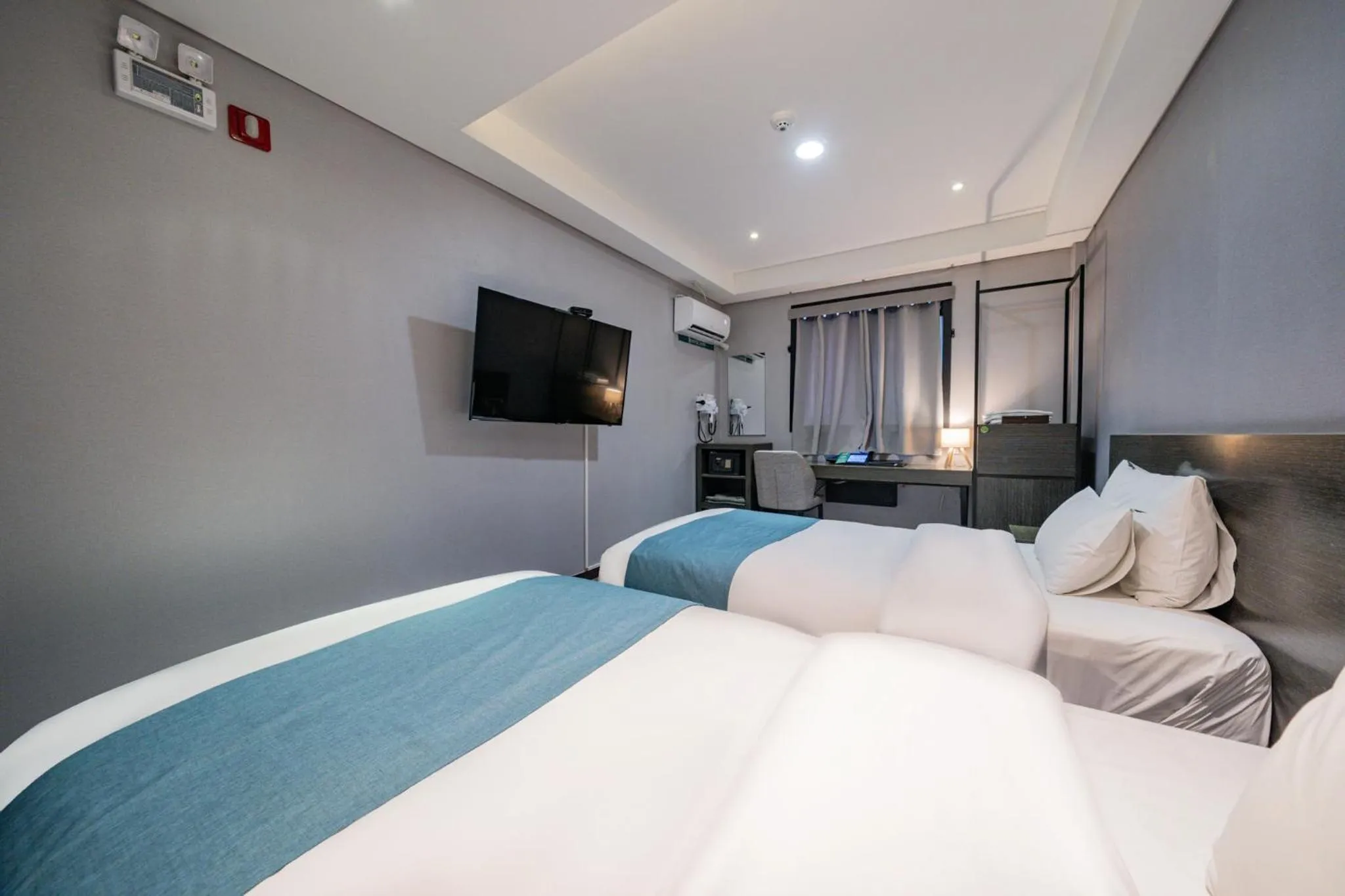 Bed in Suwon Dono1796 Hotel