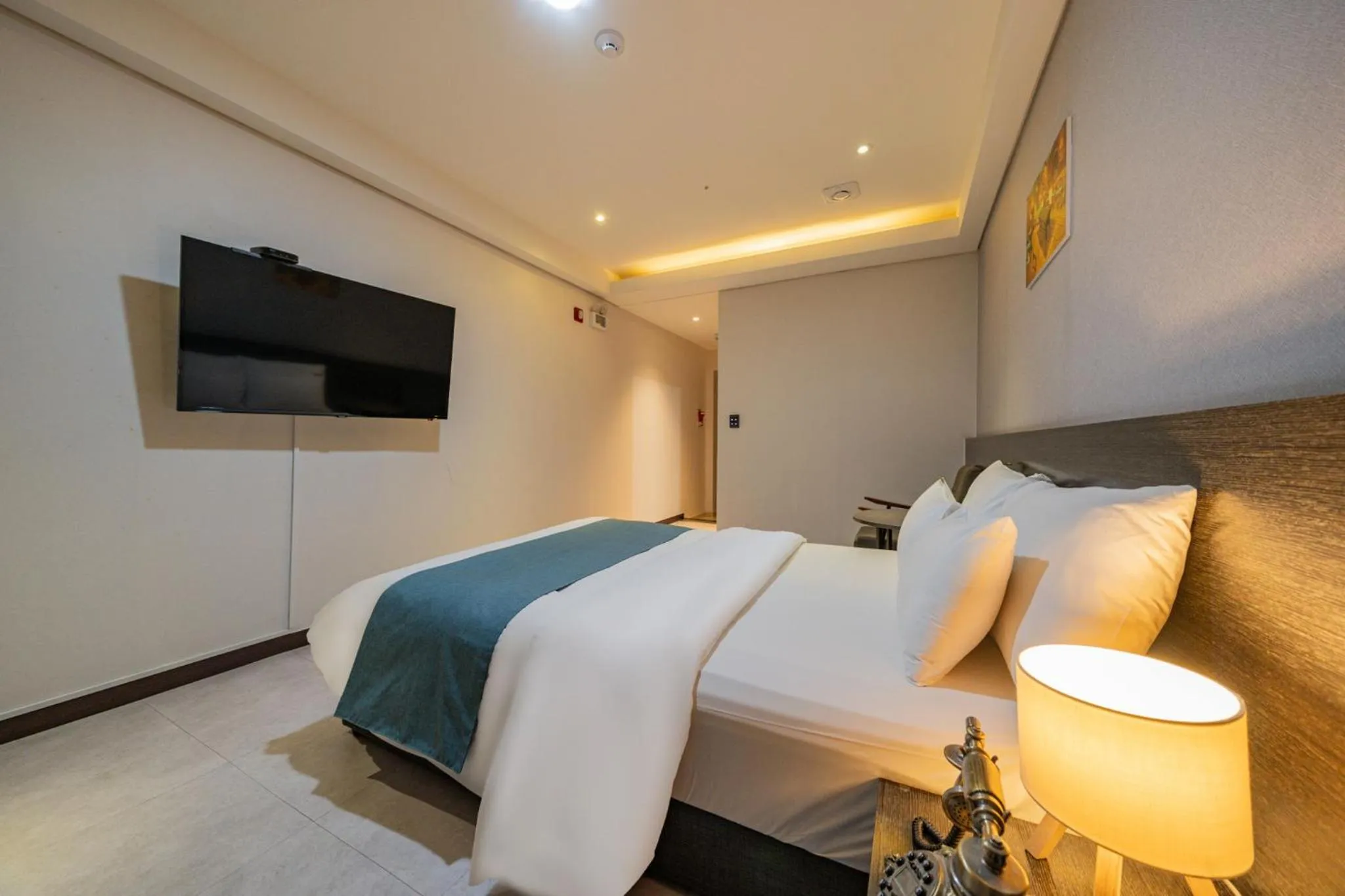 Bed in Suwon Dono1796 Hotel