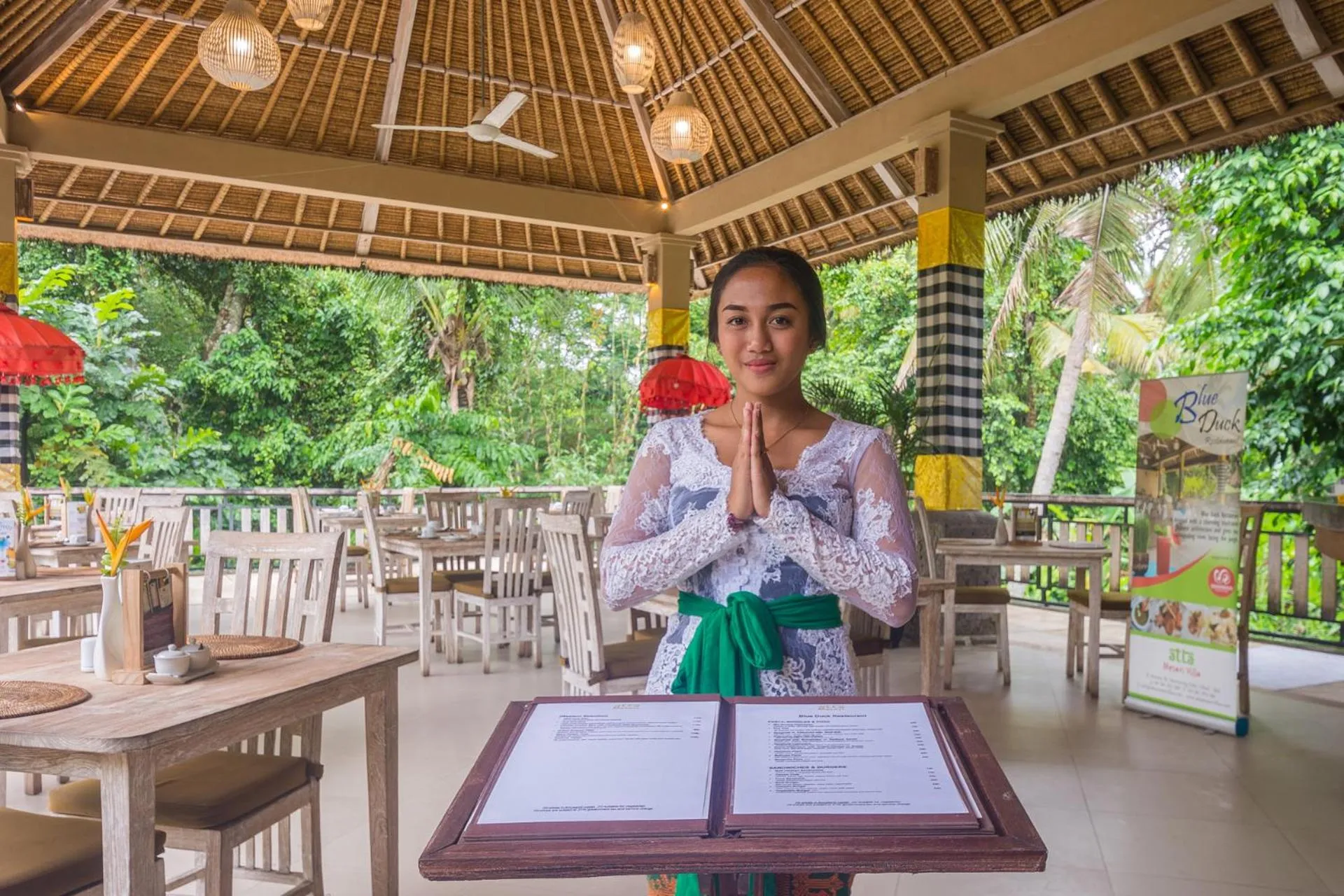 Restaurant/places to eat in Mesari Hotel Ubud