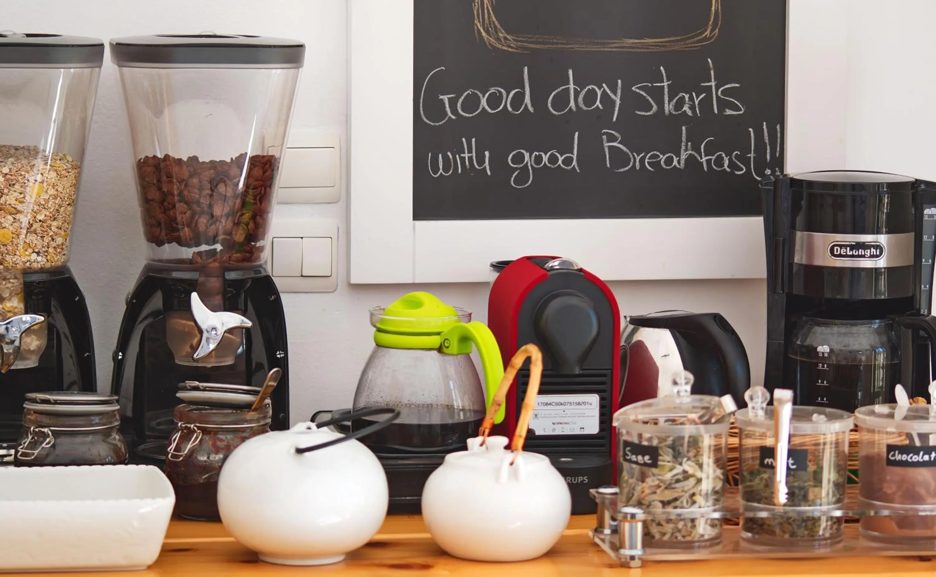 Buffet breakfast in Camara Hotel