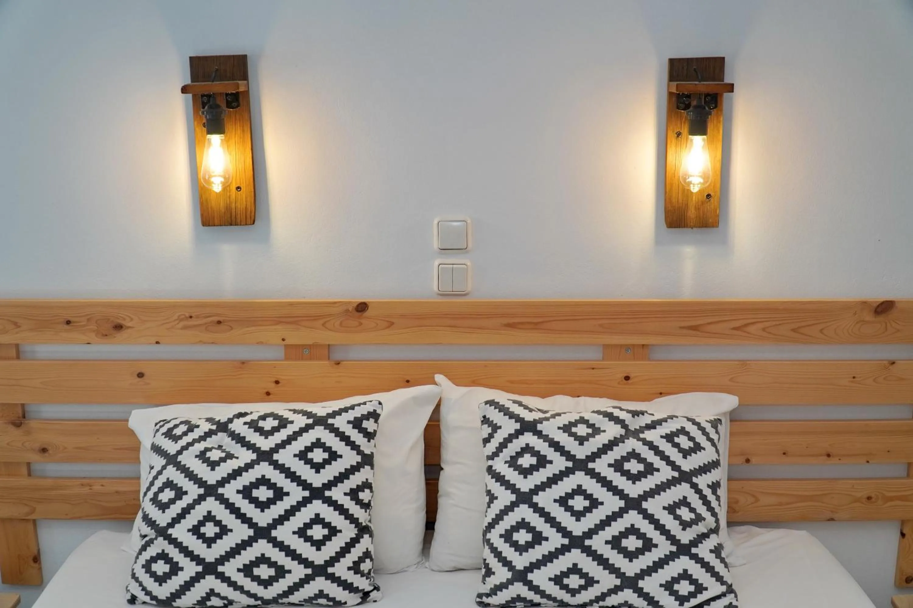 Property building, Bed in Camara Hotel