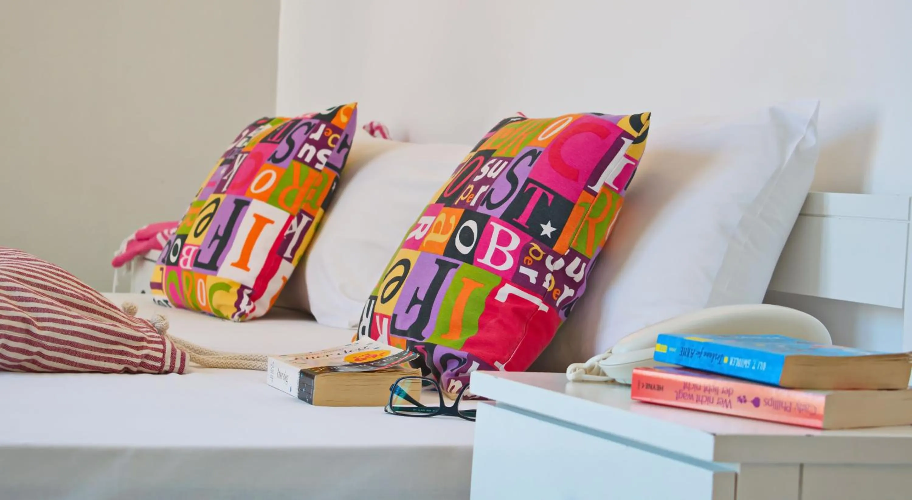 Bedroom, Bed in Camara Hotel