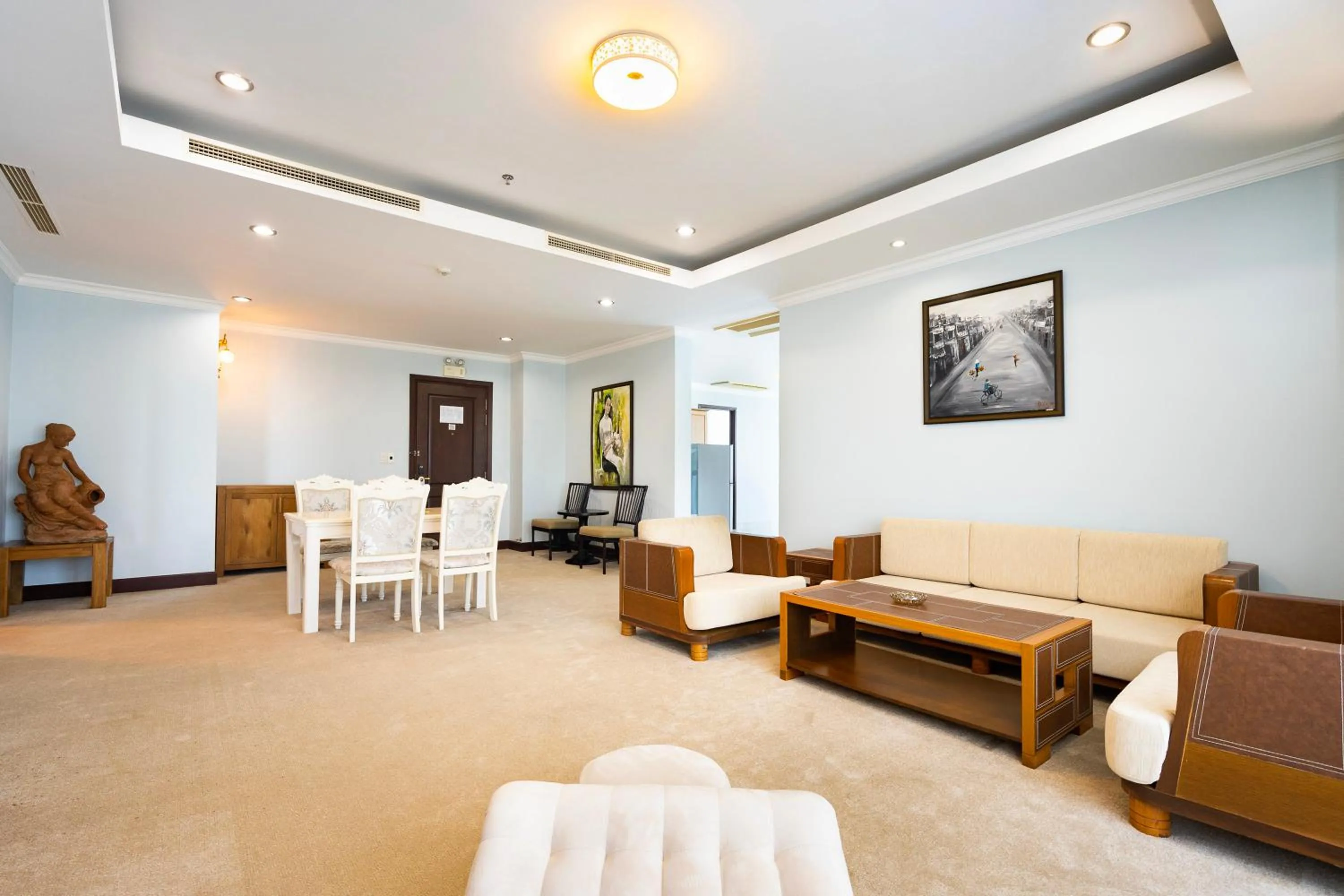 Living room in PHU MY HARBOUR HOTEL - Old Golf Phu My Hotel