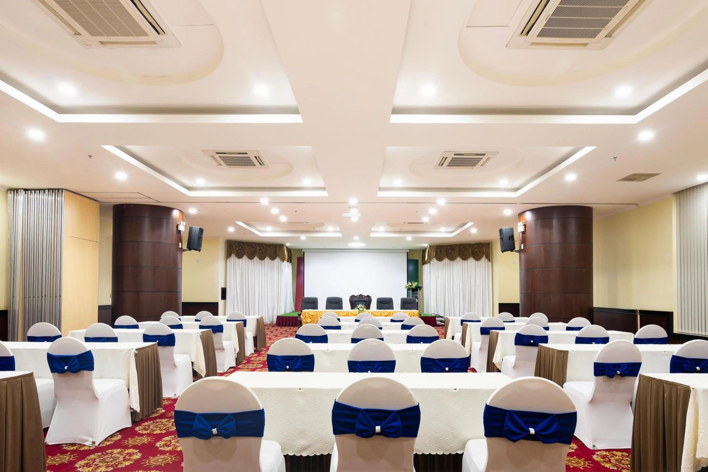 Meeting/conference room in PHU MY HARBOUR HOTEL - Old Golf Phu My Hotel