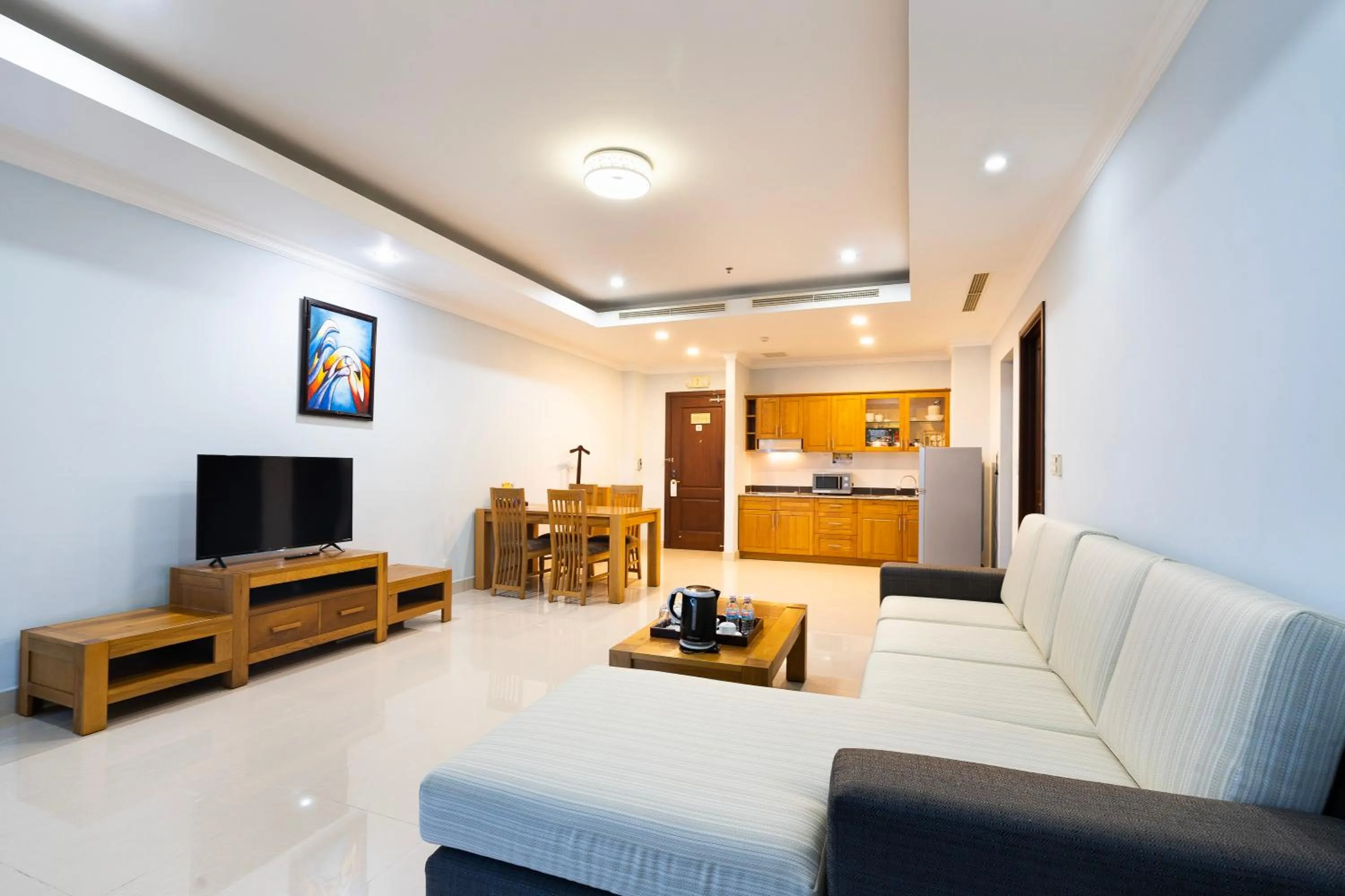 Communal lounge/ TV room in PHU MY HARBOUR HOTEL - Old Golf Phu My Hotel