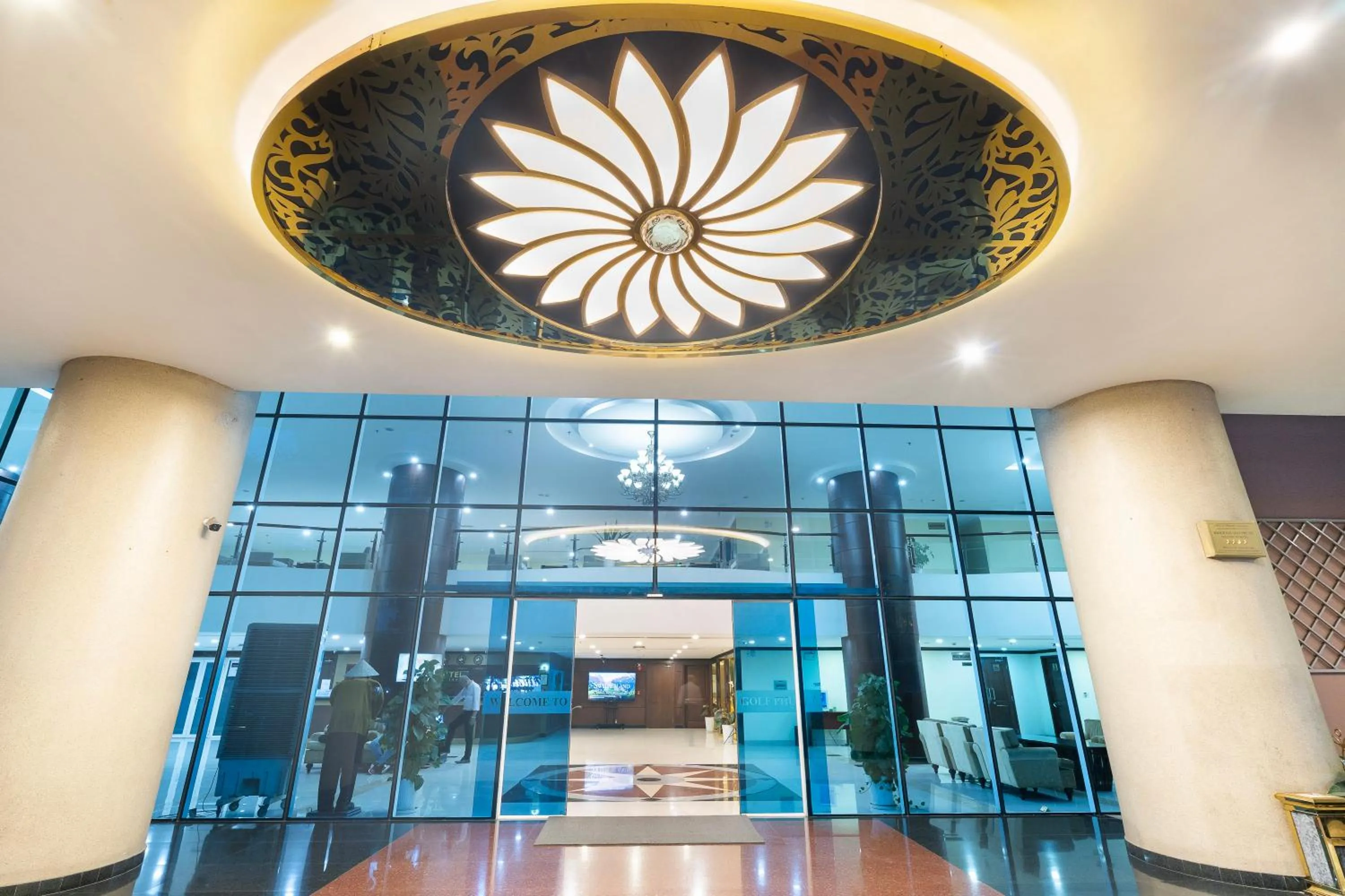 Lobby or reception in PHU MY HARBOUR HOTEL - Old Golf Phu My Hotel