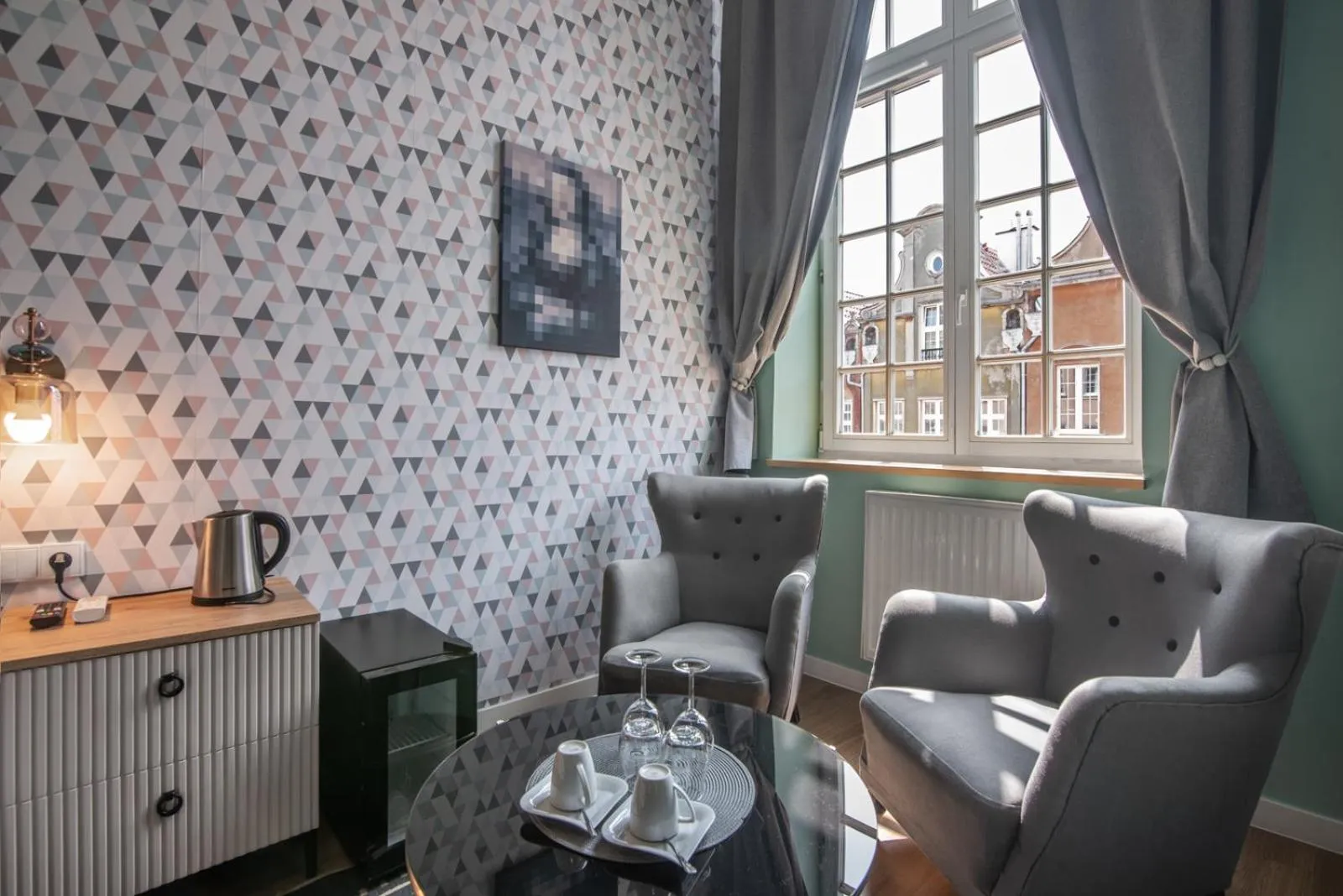 Coffee/tea facilities in Black Swan House, Old Town