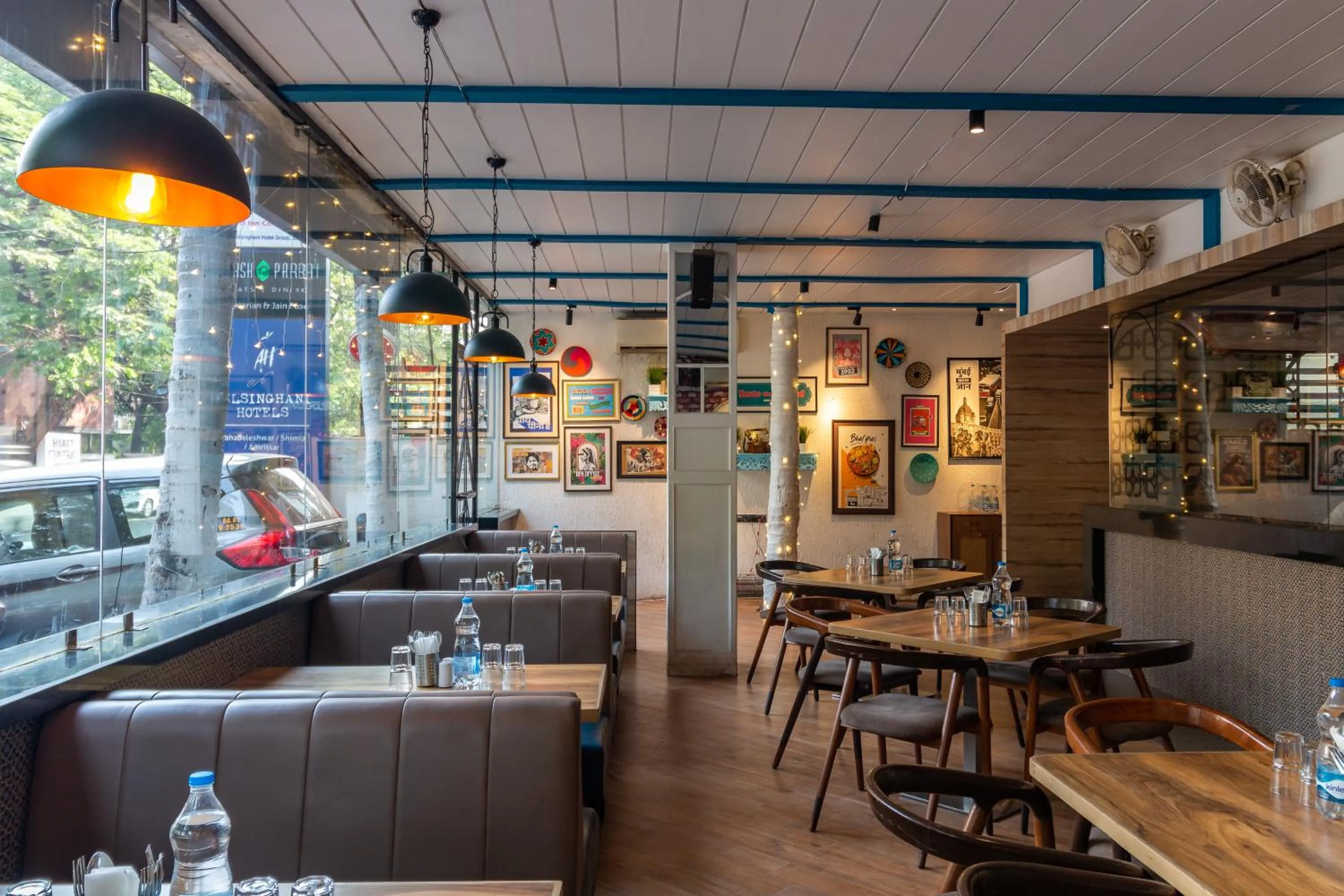 Restaurant/places to eat in Hotel Celestiial , Candolim