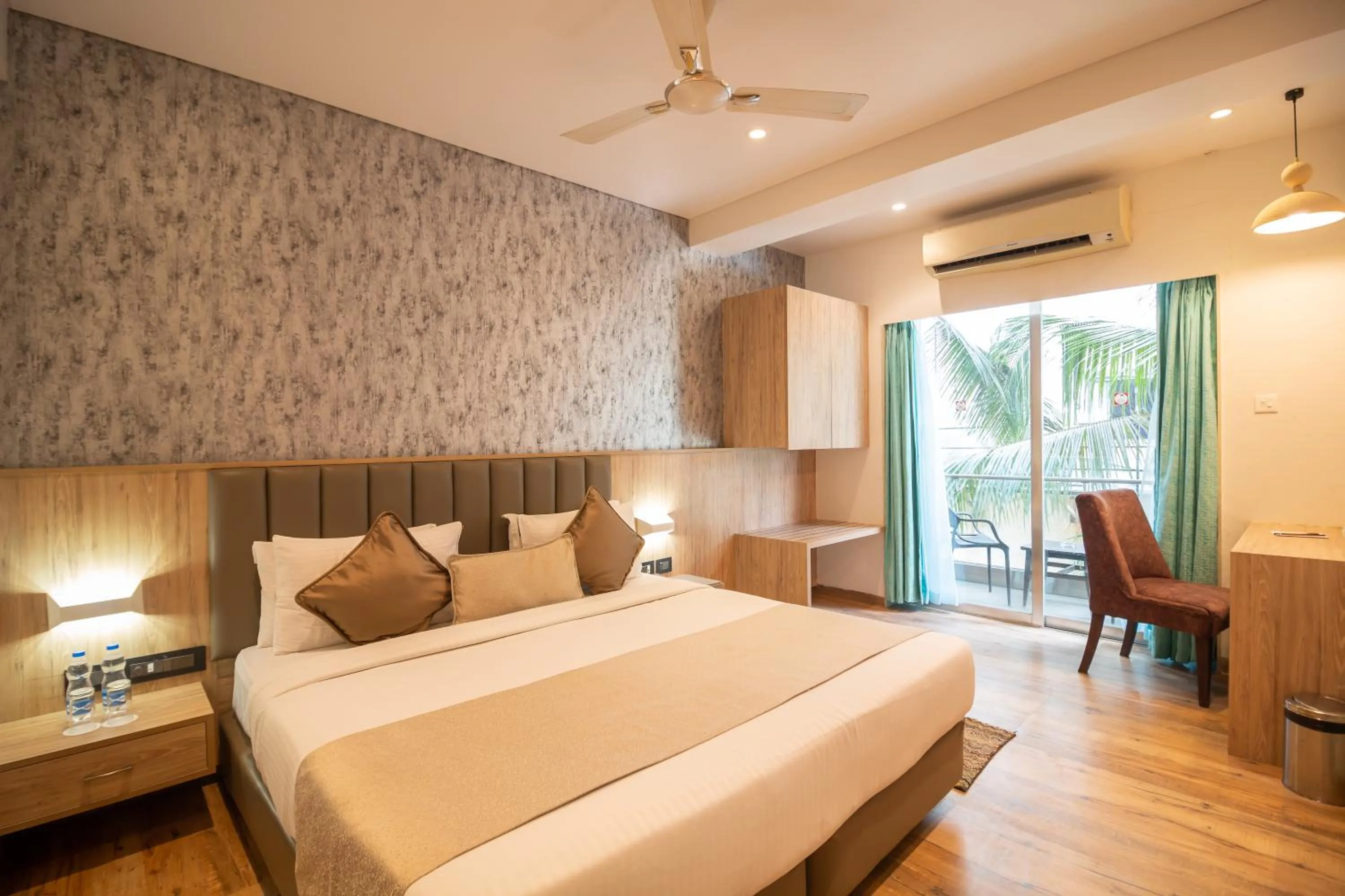 Bed in Hotel Celestiial , Candolim