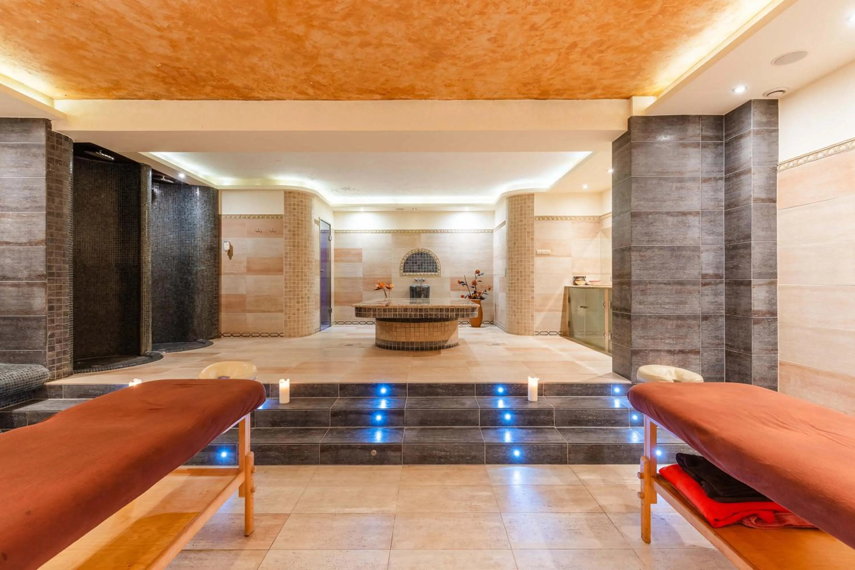 Steam room in Hotel Dziki Potok Karpacz Konferencje & SPA