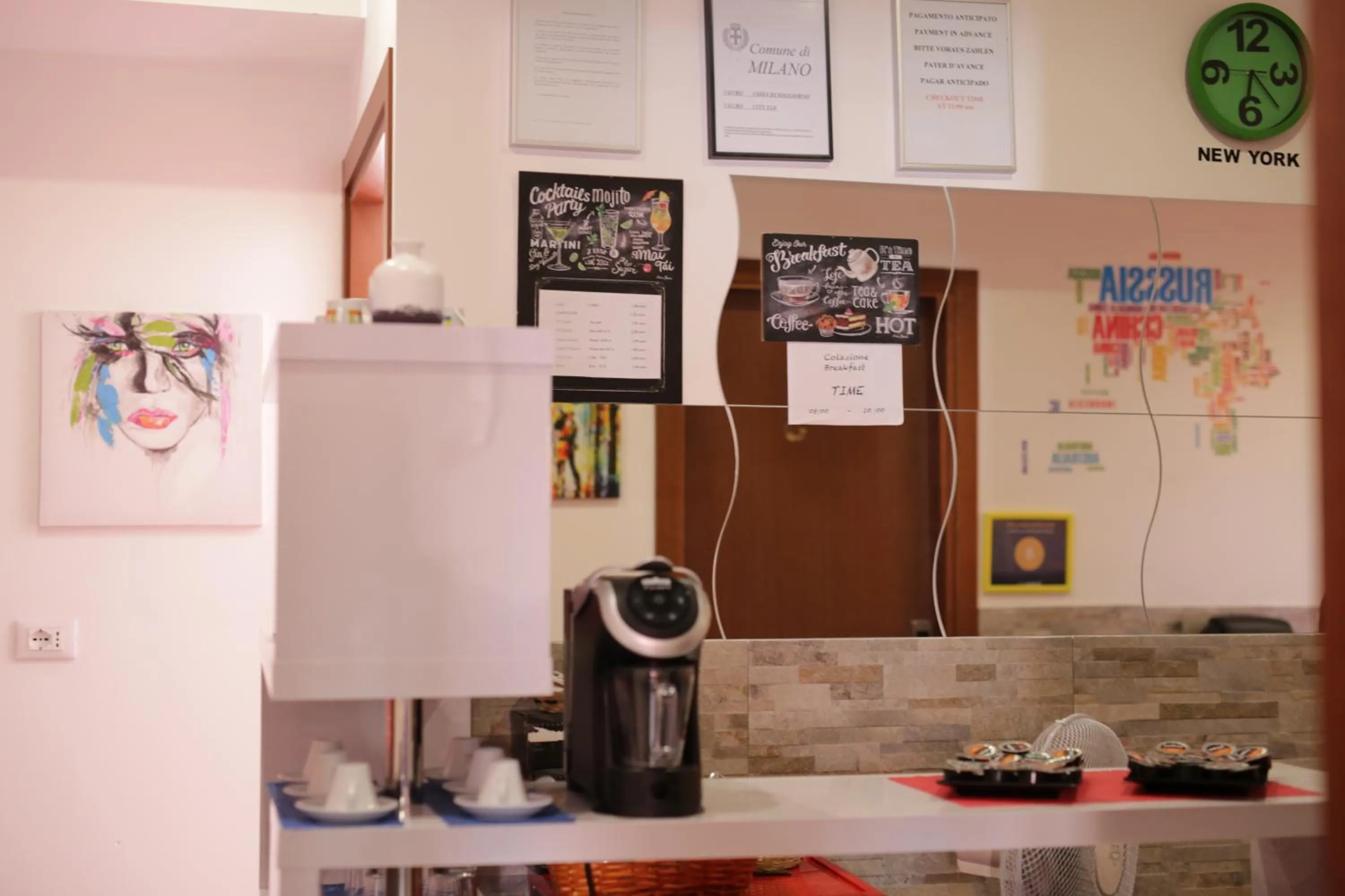 Lounge or bar in Guest House Brianza Room