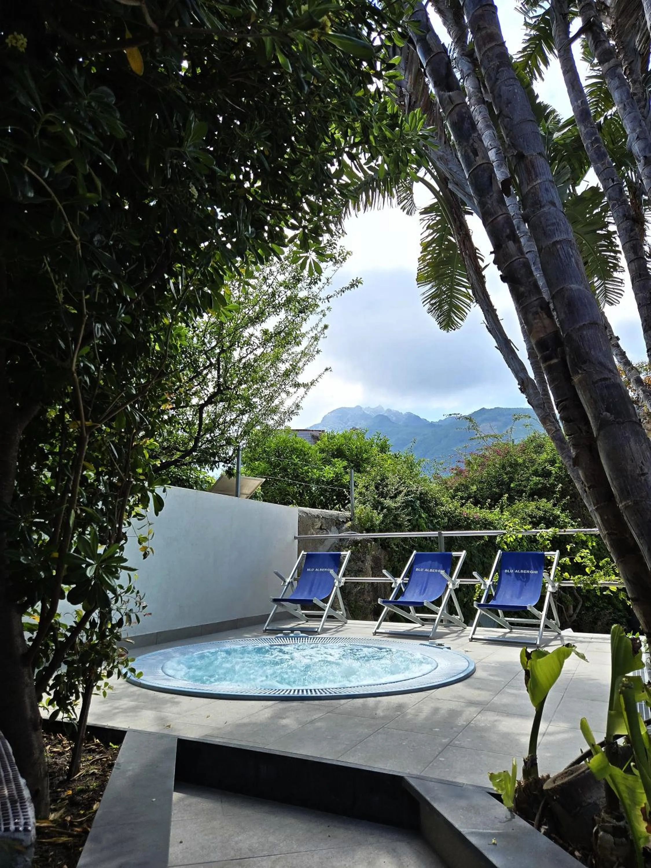 Hot Tub in Hotel San Francesco
