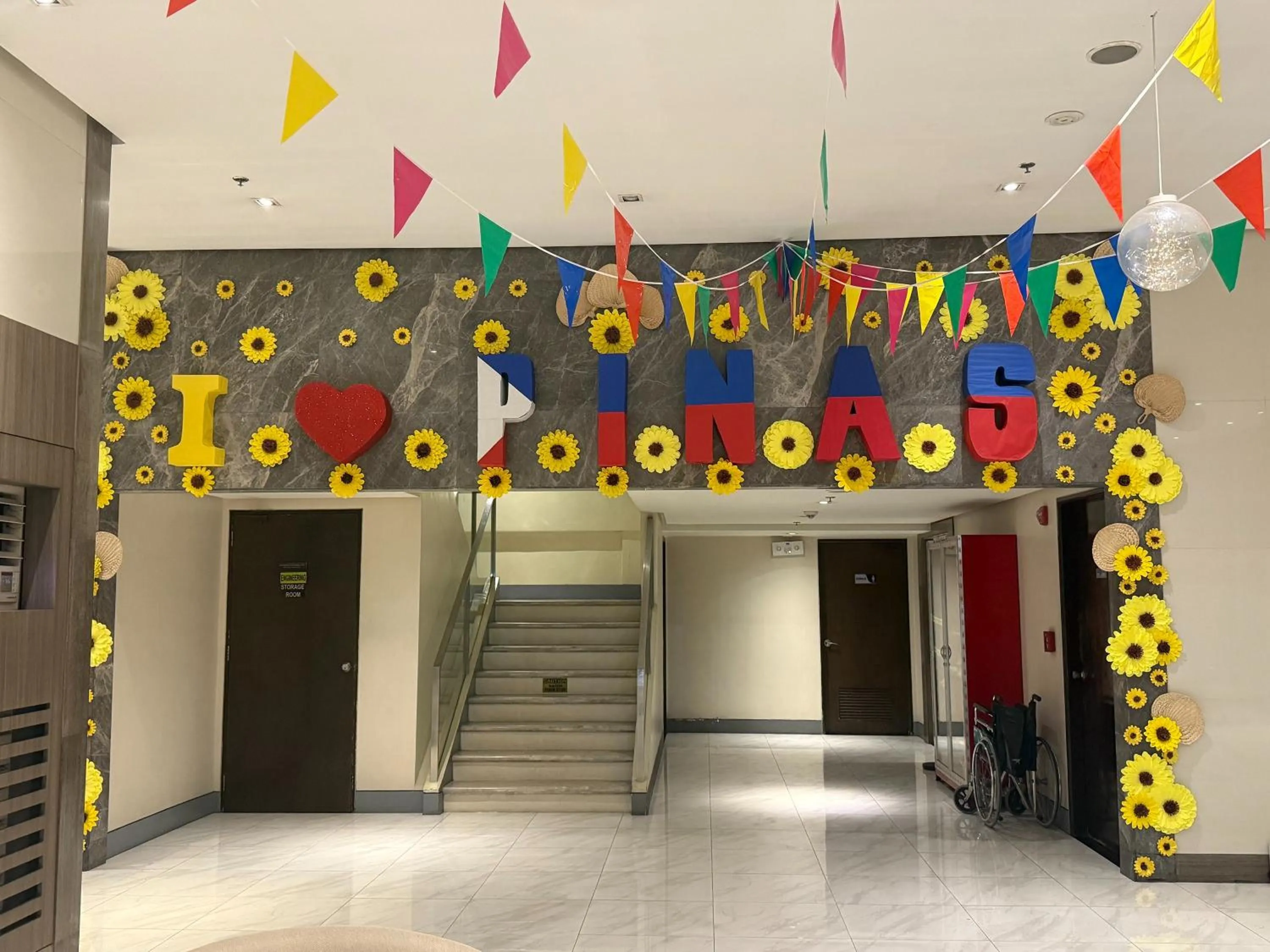 Area and facilities in 81NB Near Airport