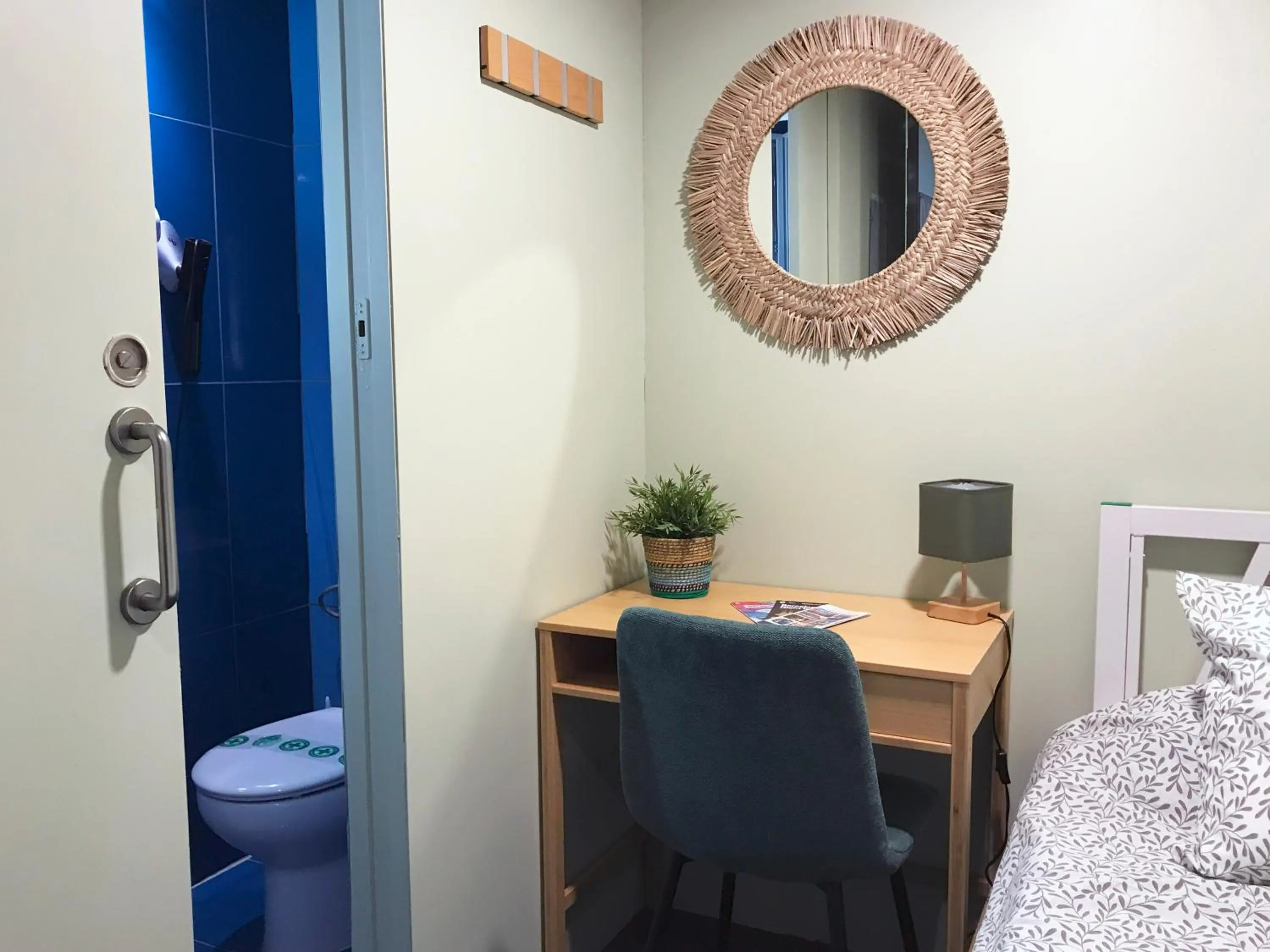 Bedroom in Urbany Hostel Barcelona