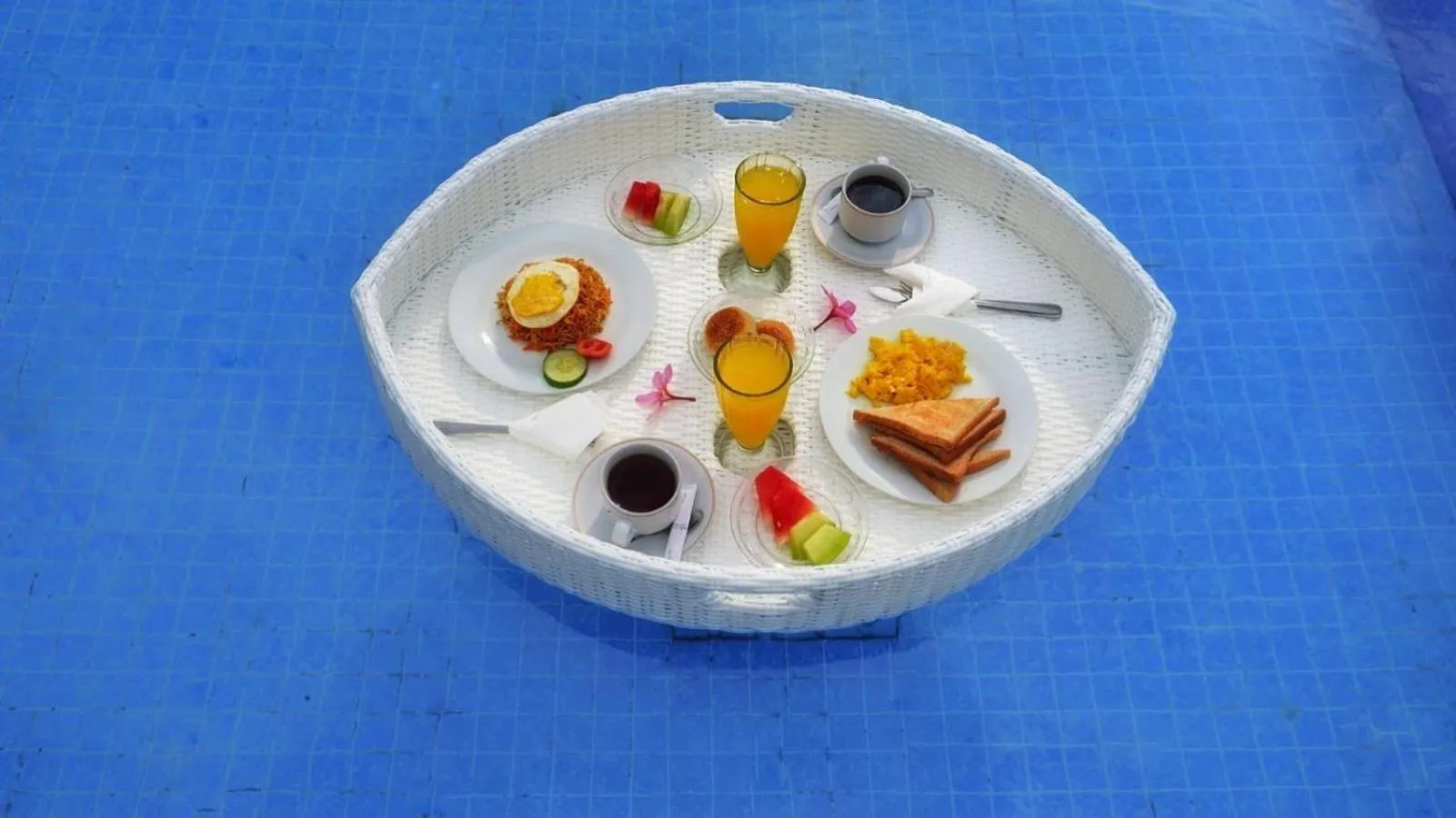 Breakfast in Golo Pada Villa Labuan Bajo by ABM