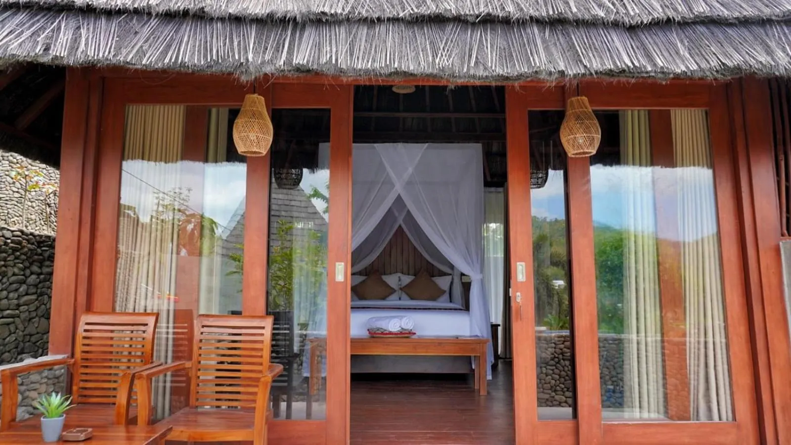 Photo of the whole room in Golo Pada Villa Labuan Bajo by ABM