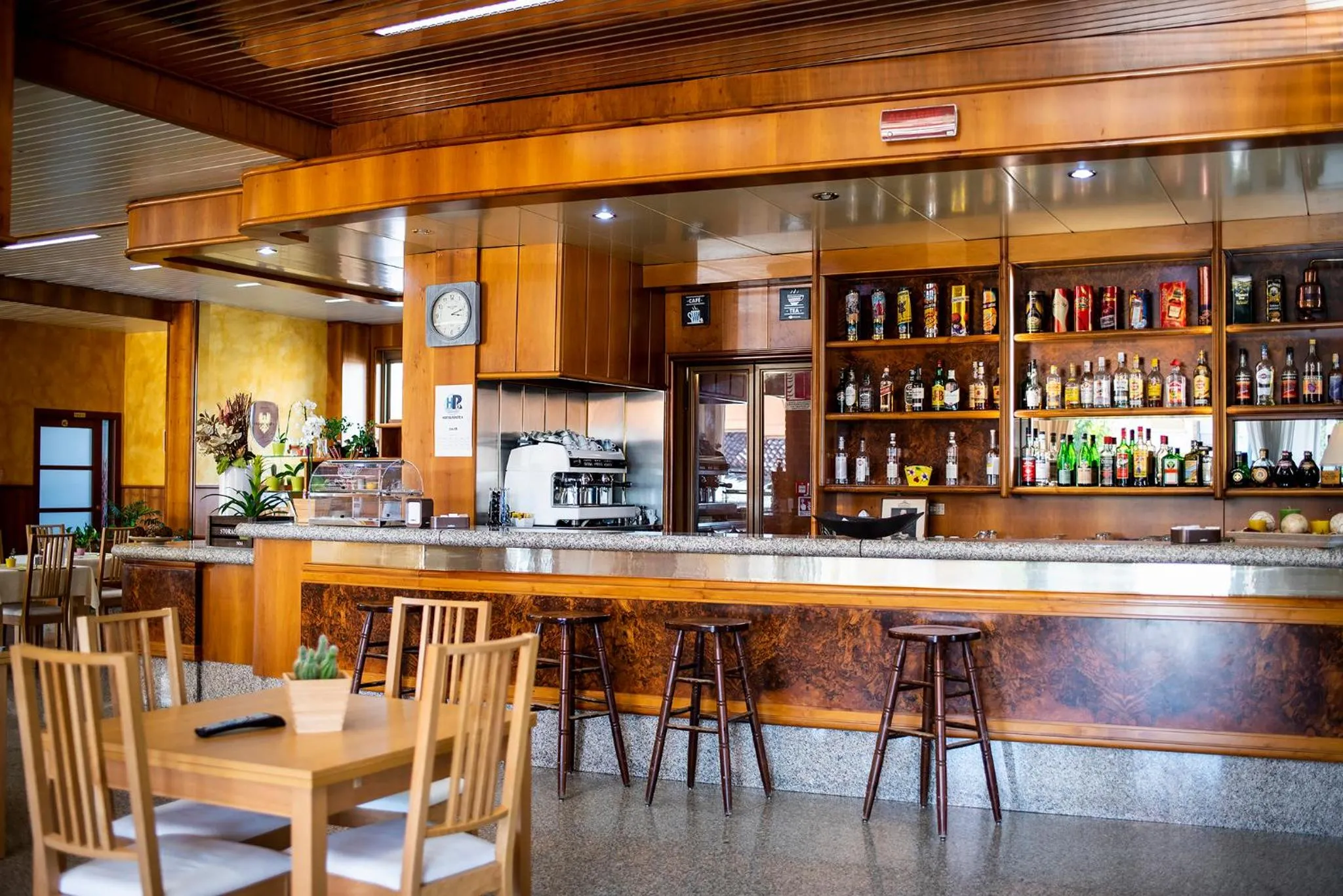 Lounge or bar in Hotel Route 9