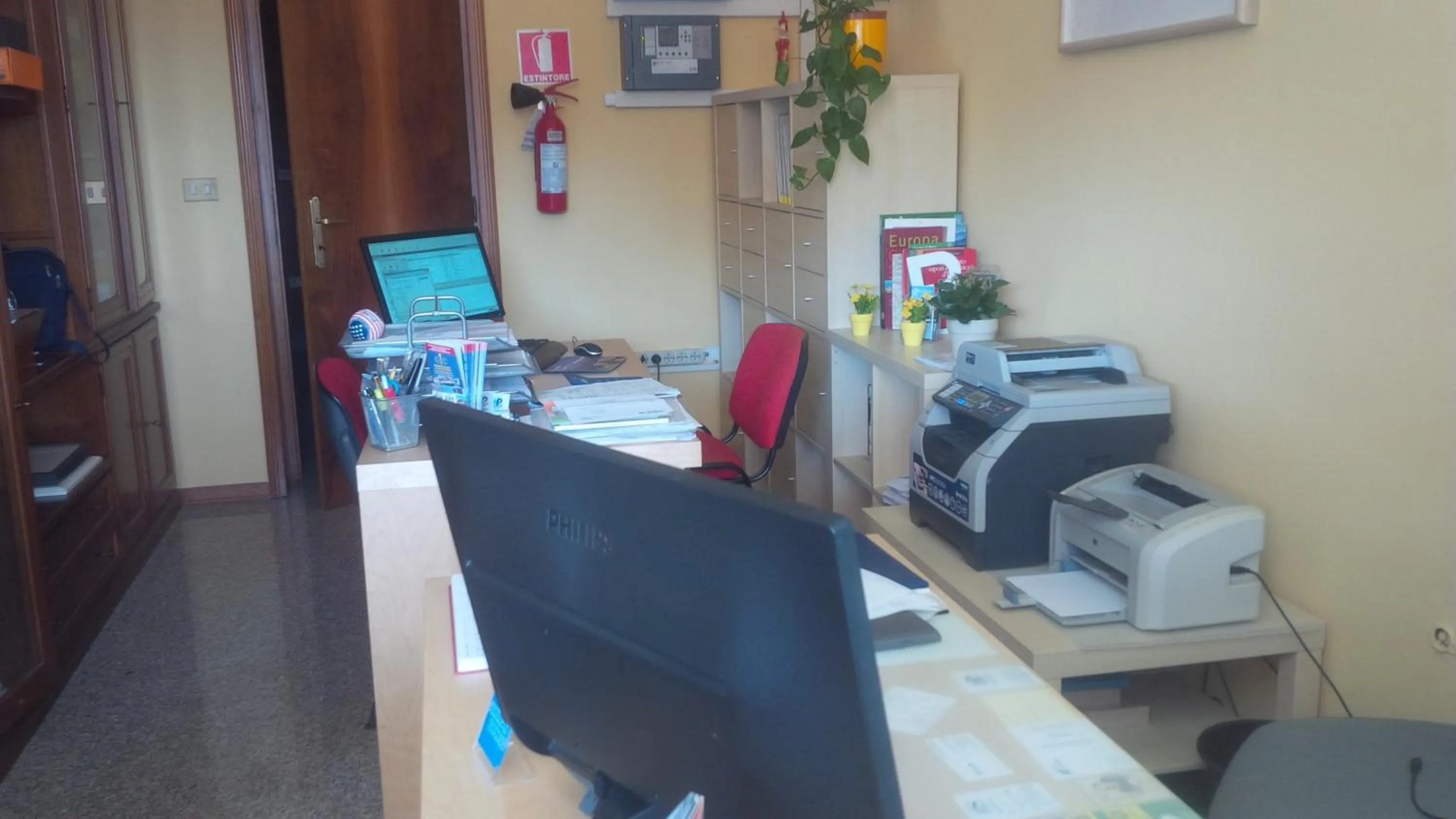 Lobby or reception, Bed in Hotel Route 9