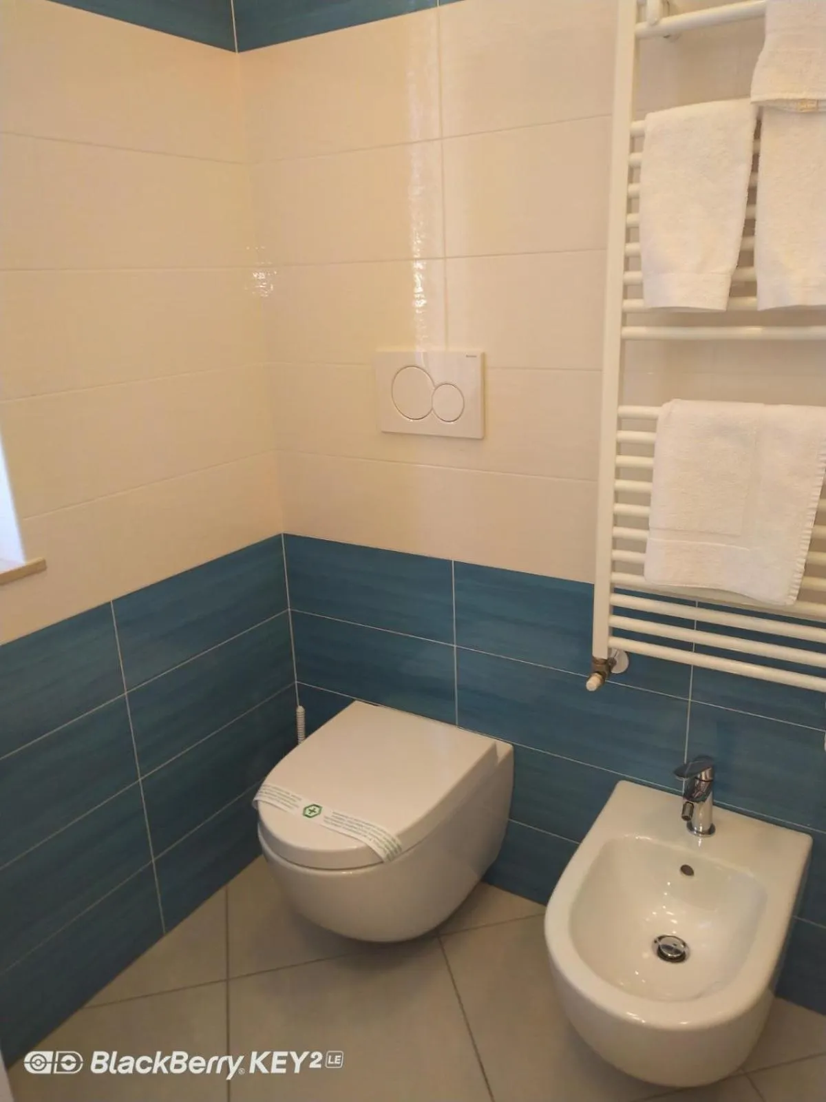 Bathroom in Hotel Route 9