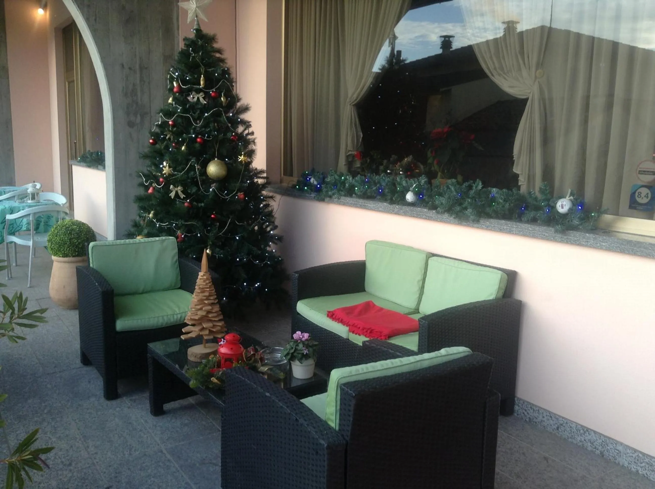 Facade/entrance in Hotel Route 9