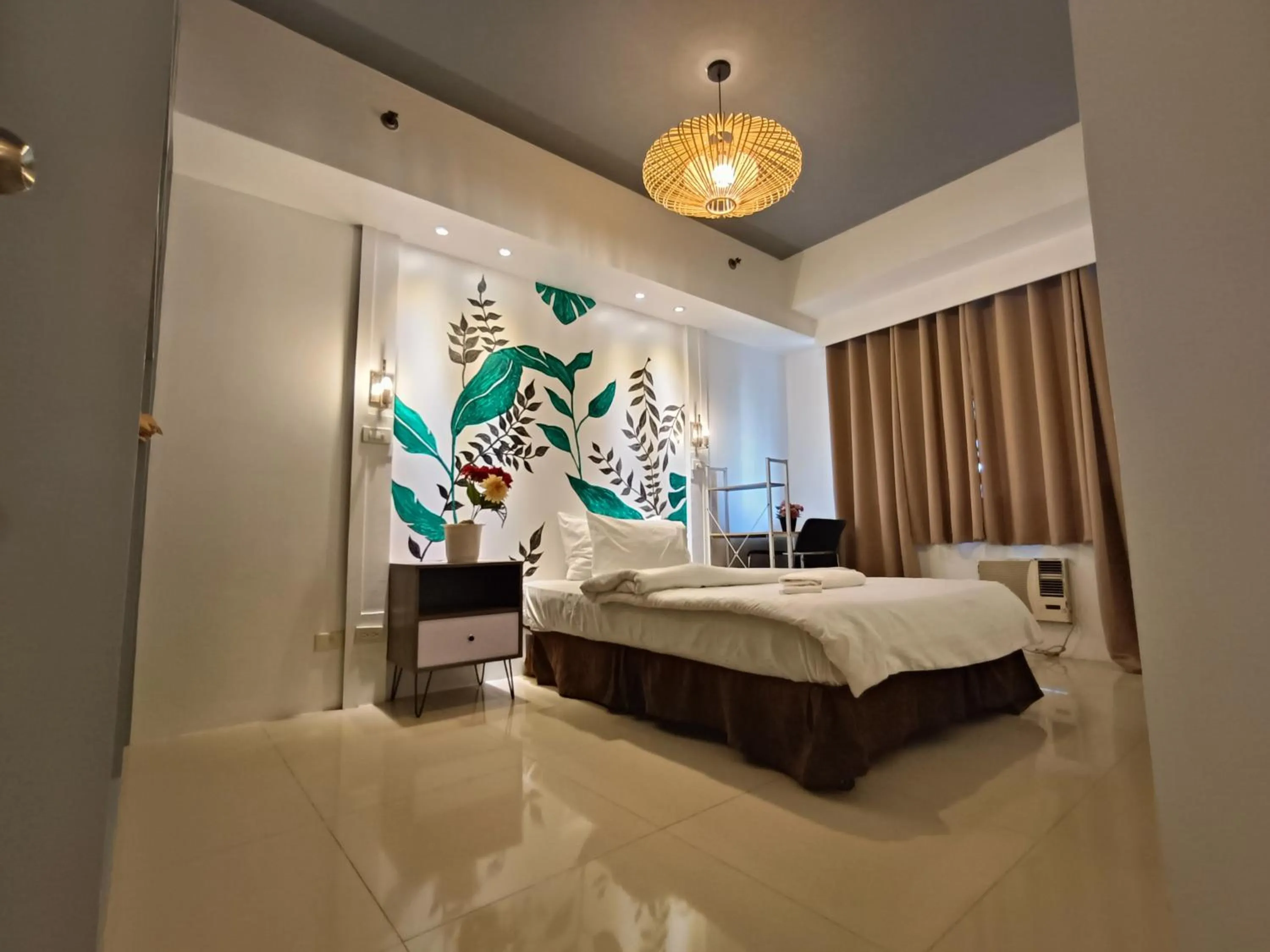 Bed in Premiere Haven MOA Staycation