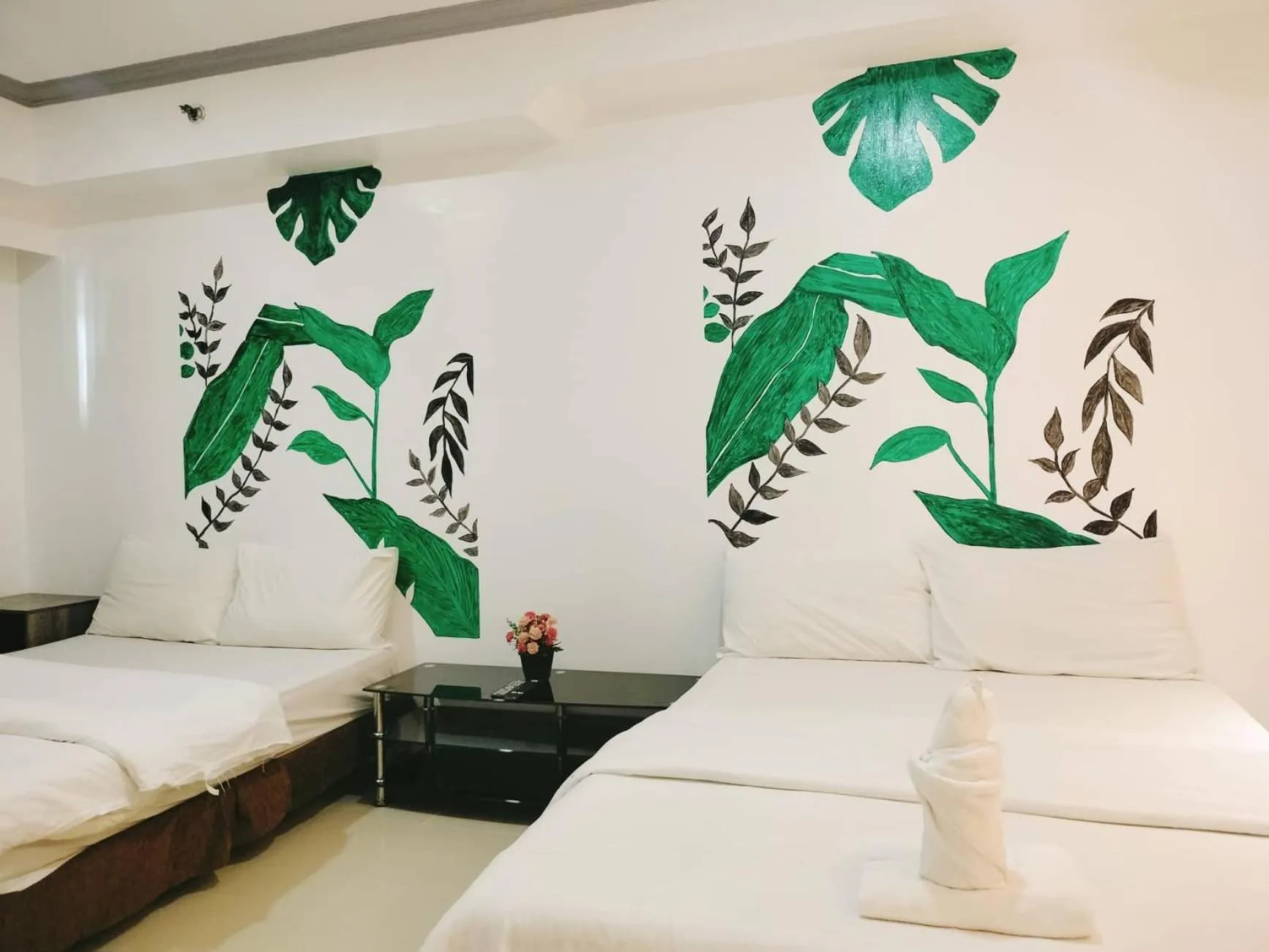 Bed in Premiere Haven MOA Staycation