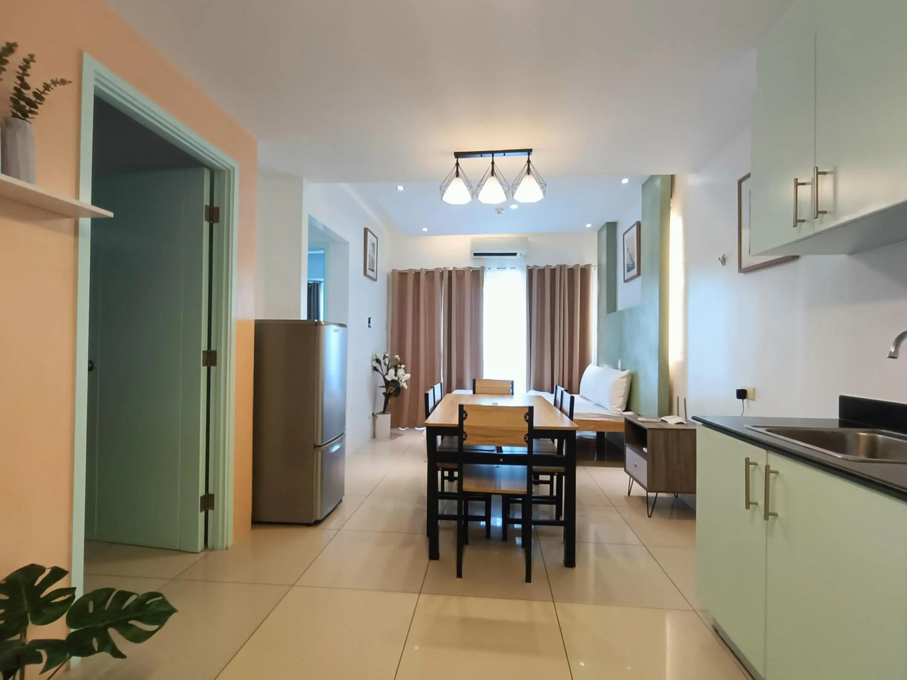 Premiere Haven MOA Staycation