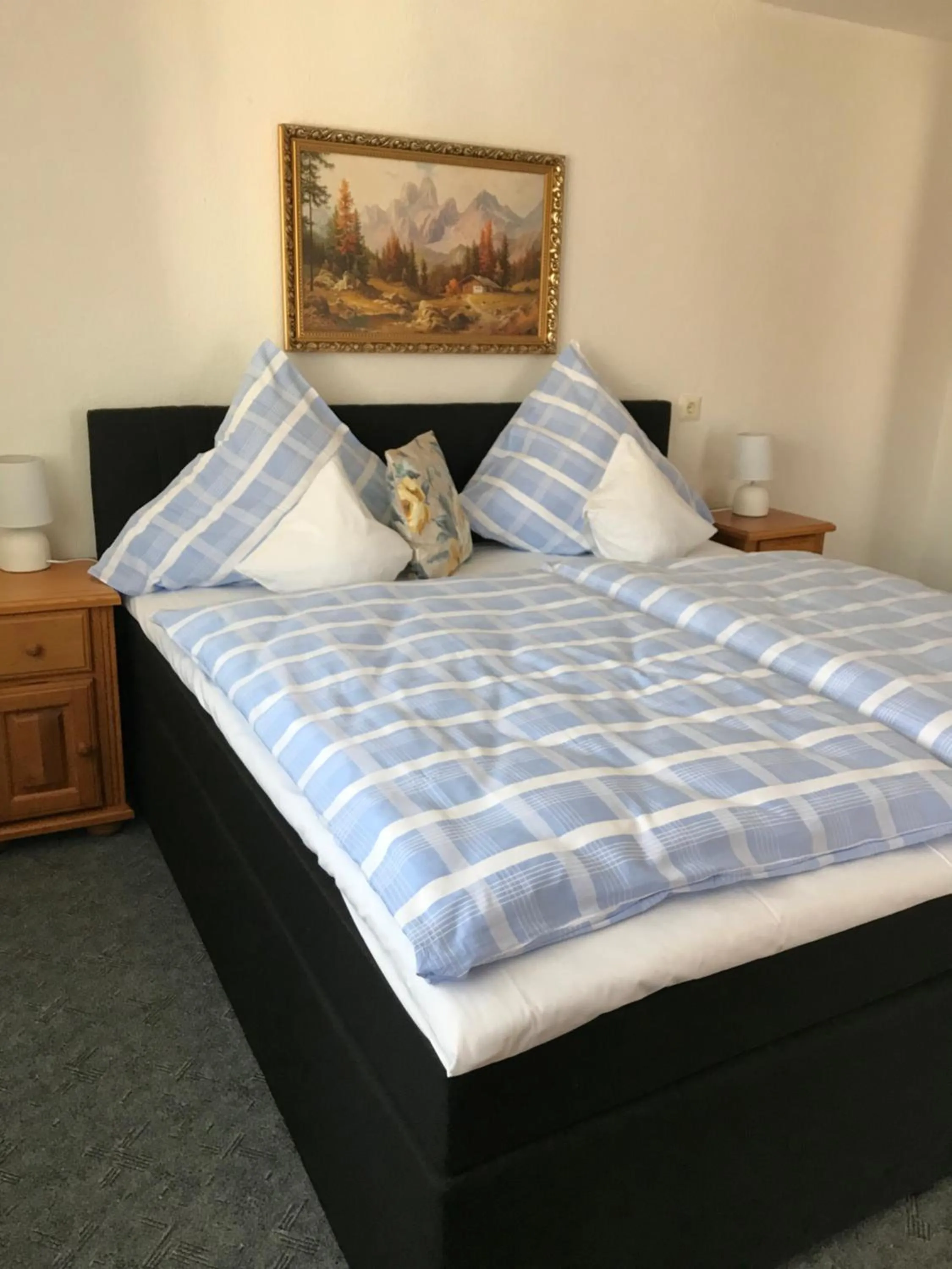 Bed in Hotel Tannenhof