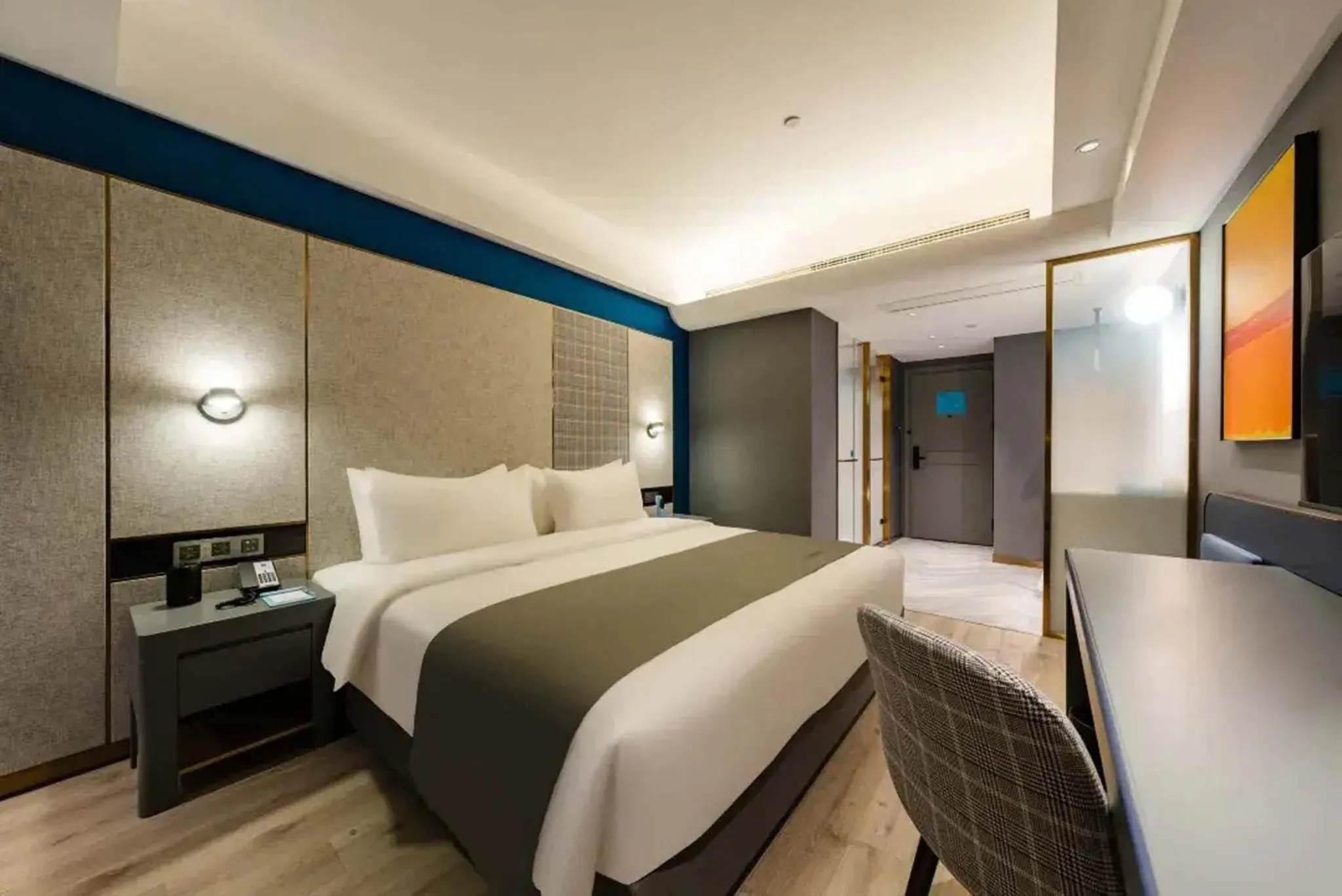 TV and multimedia, Bed in Shanghai Lujiazui Area BaBaiBan LANOU Hotel