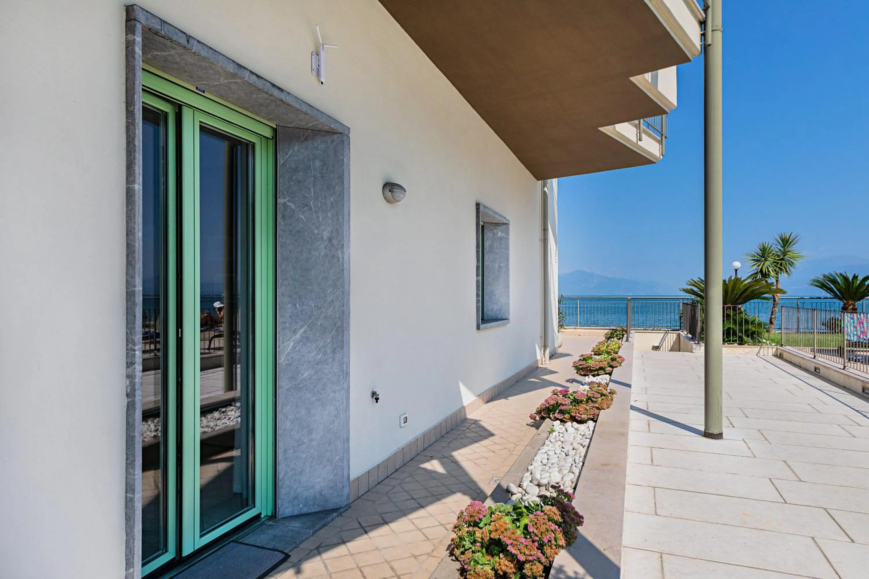 Property building in Residenza Miralago by Wonderful Italy