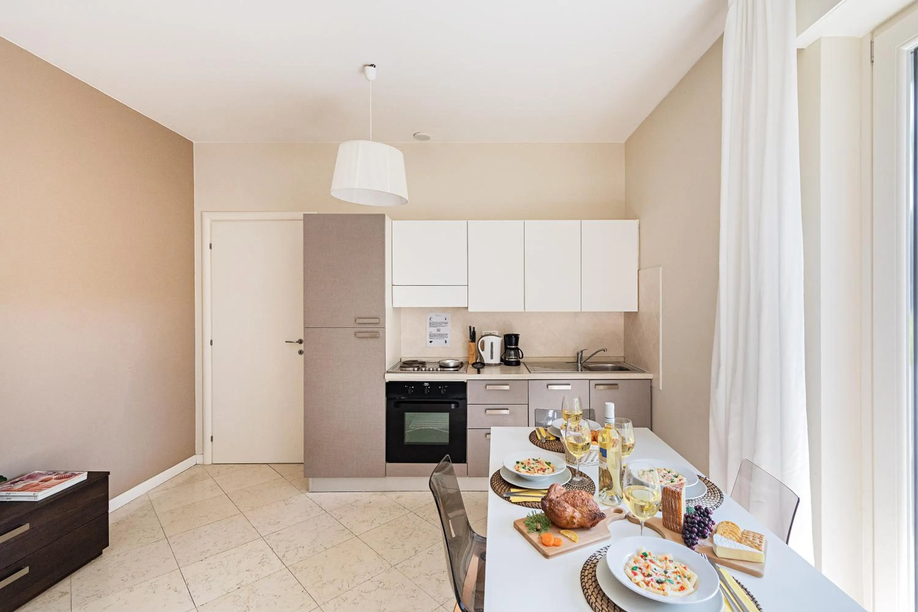 Kitchen or kitchenette in Residenza Miralago by Wonderful Italy