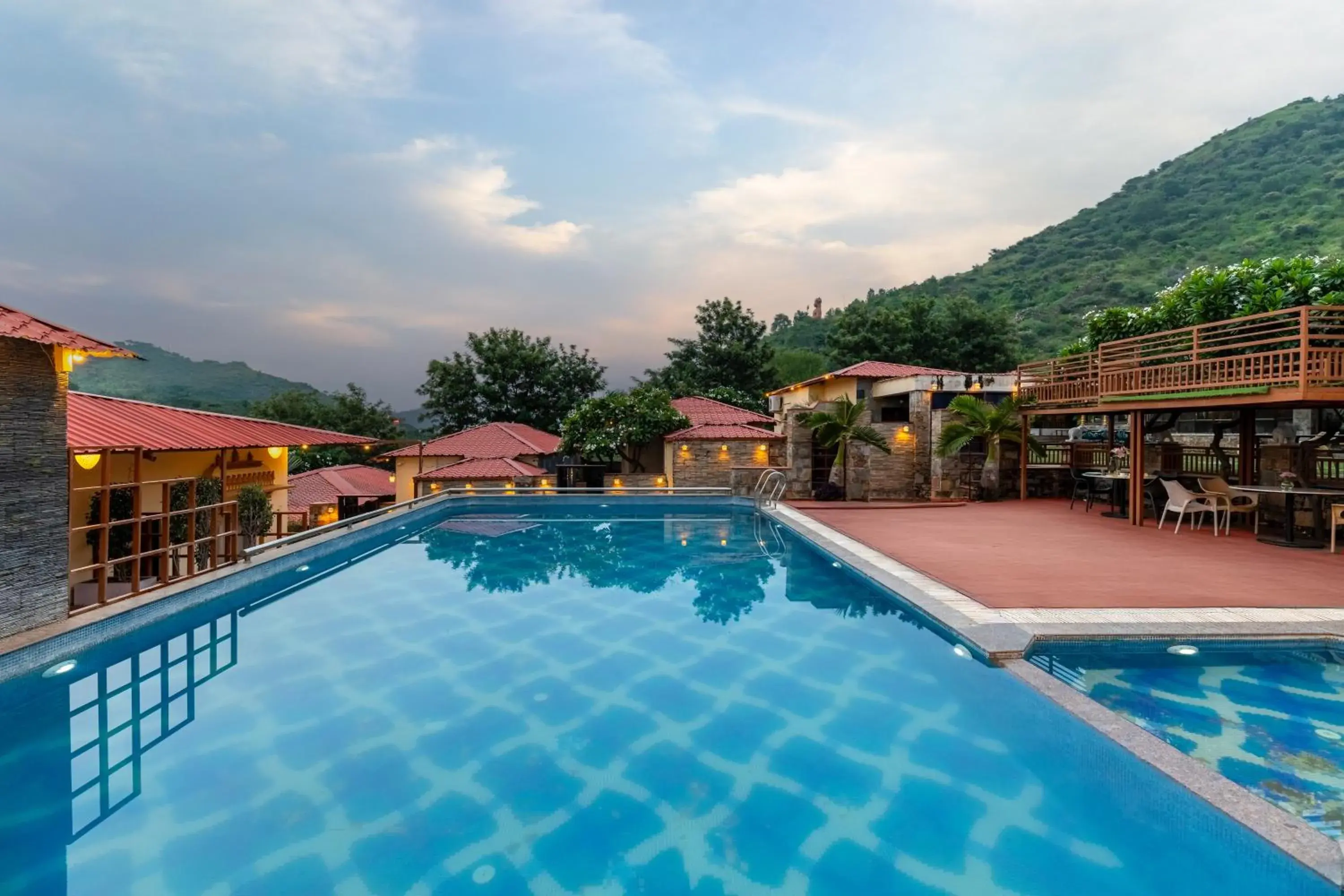 Vijaygarh Resort & Cottages with Private Pool Vijaygarh Resort & Cottages with Private Pool