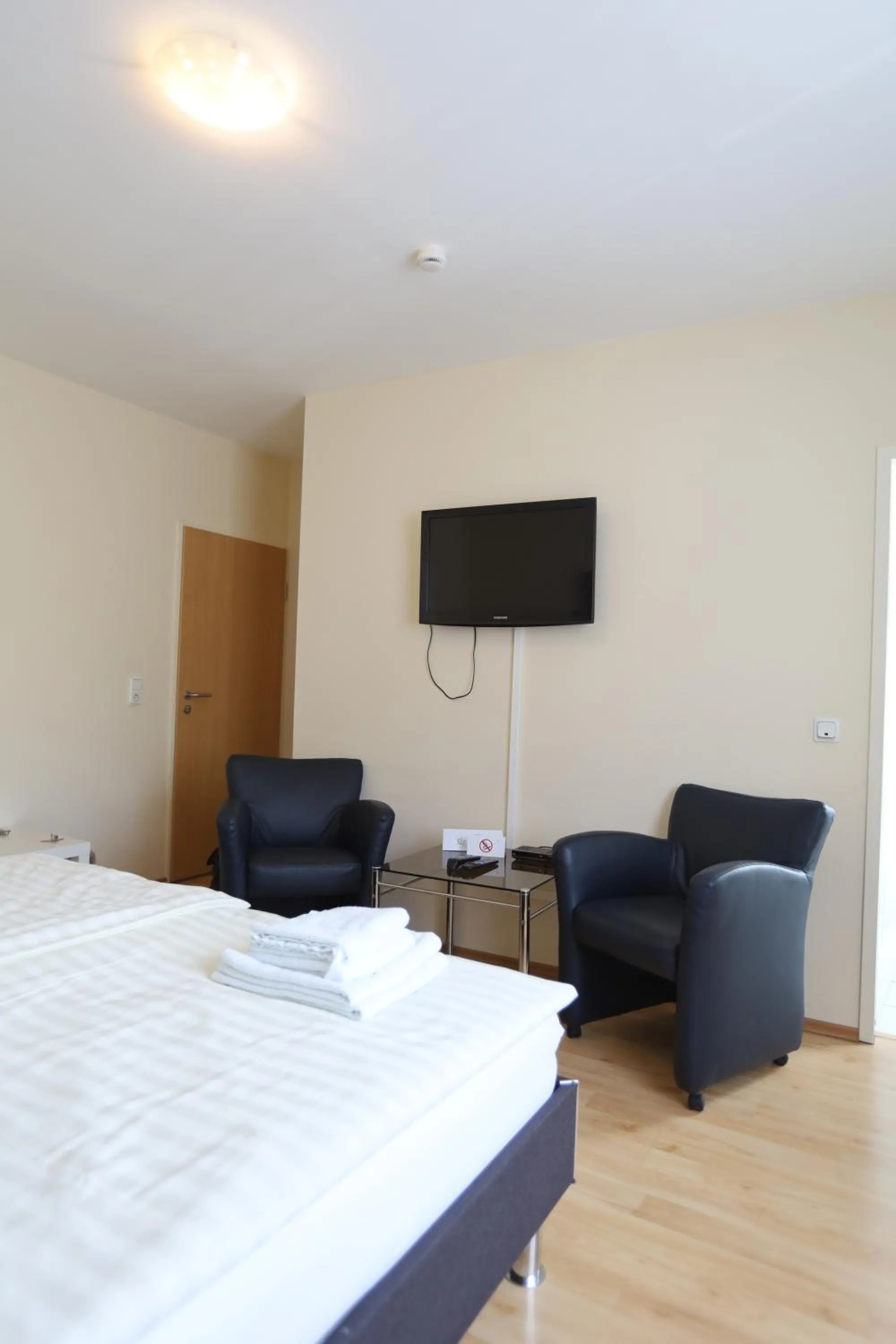 Bed in Hotel Restaurant Zagreb